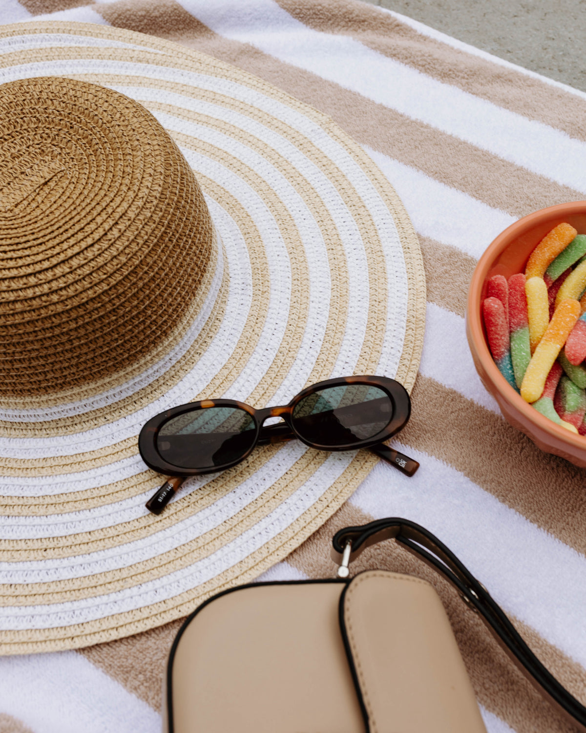 BEACH HAT