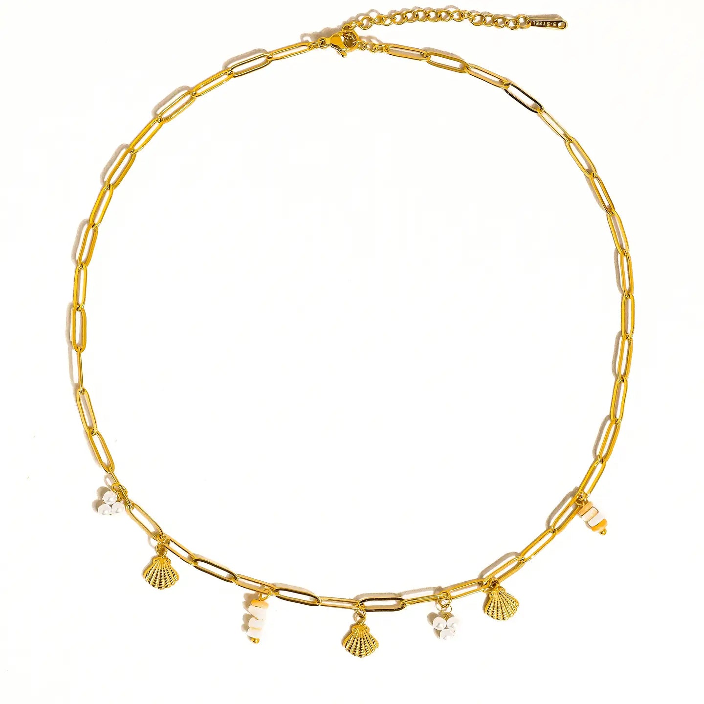 JUNE SHELL CHARM NECKLACE