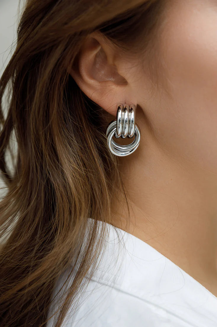 CYLINDER HOOP EARRINGS