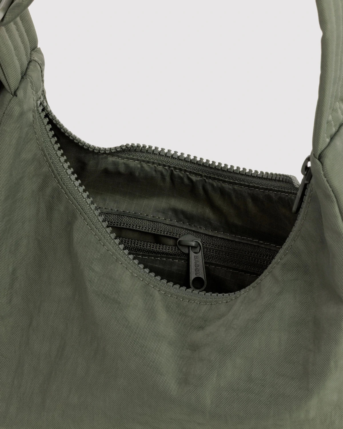 MINI NYLON SHOULDER BAG