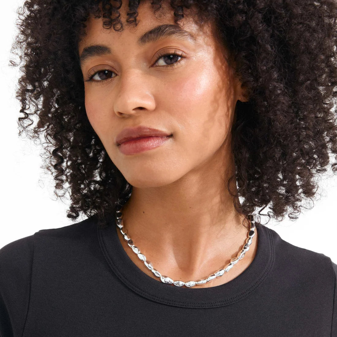 PRESENCE BEADED NECKLACE