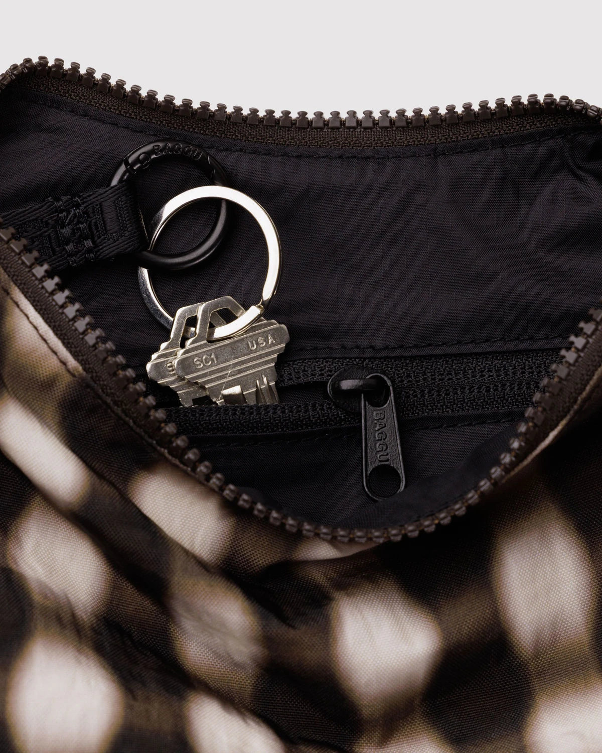 SMALL CRESCENT BAG