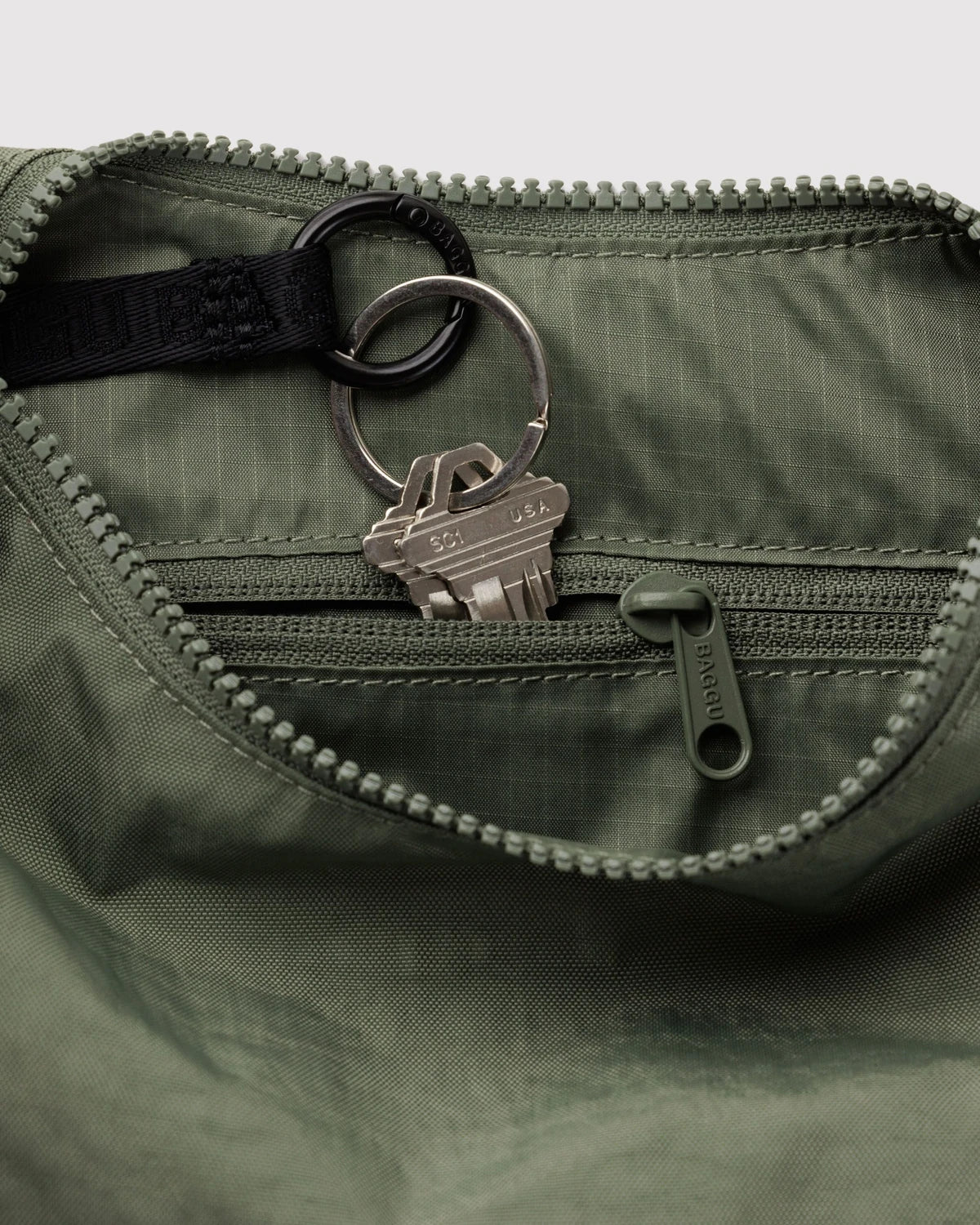 SMALL CRESCENT BAG