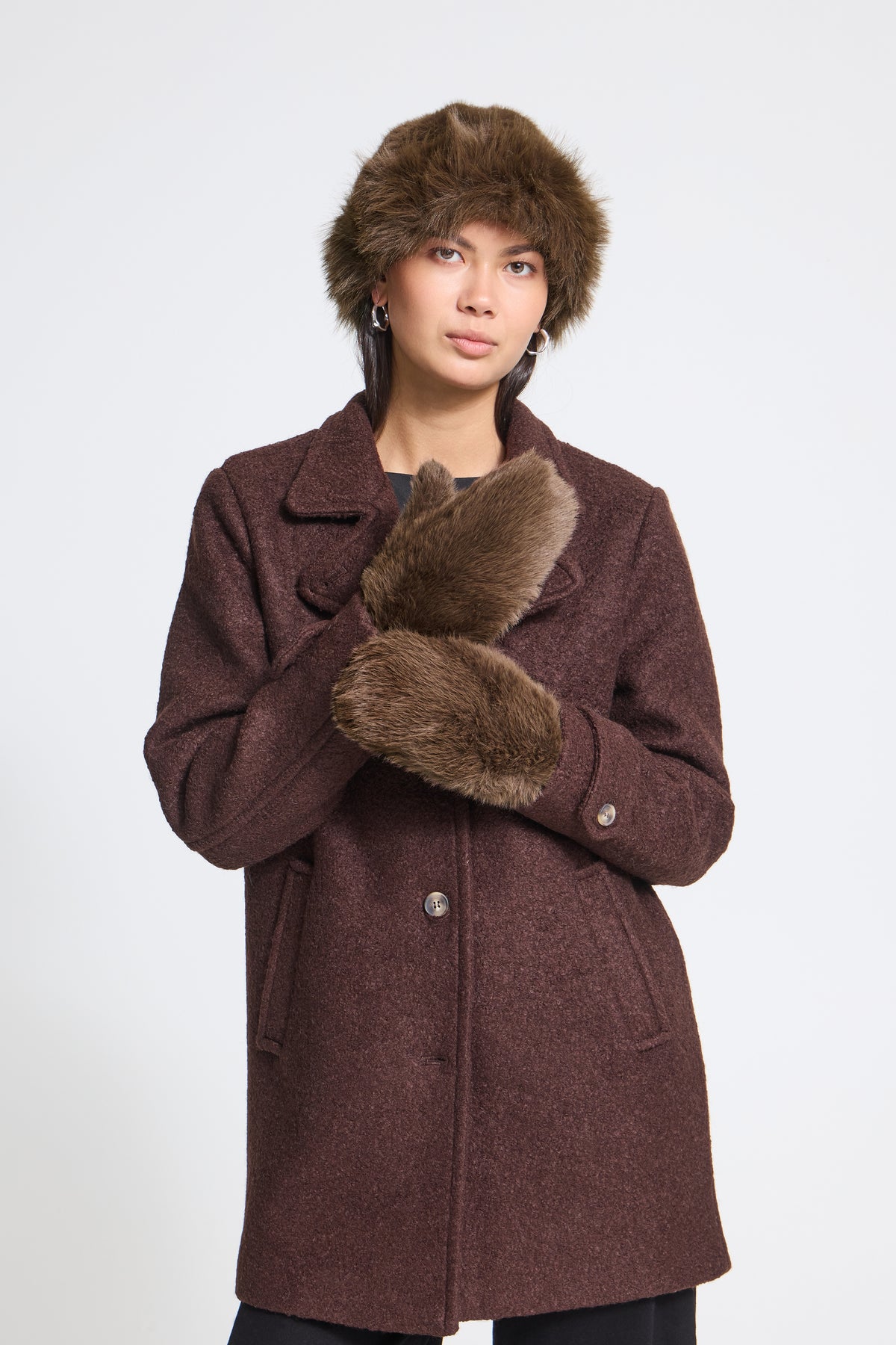 EBNA MITTS