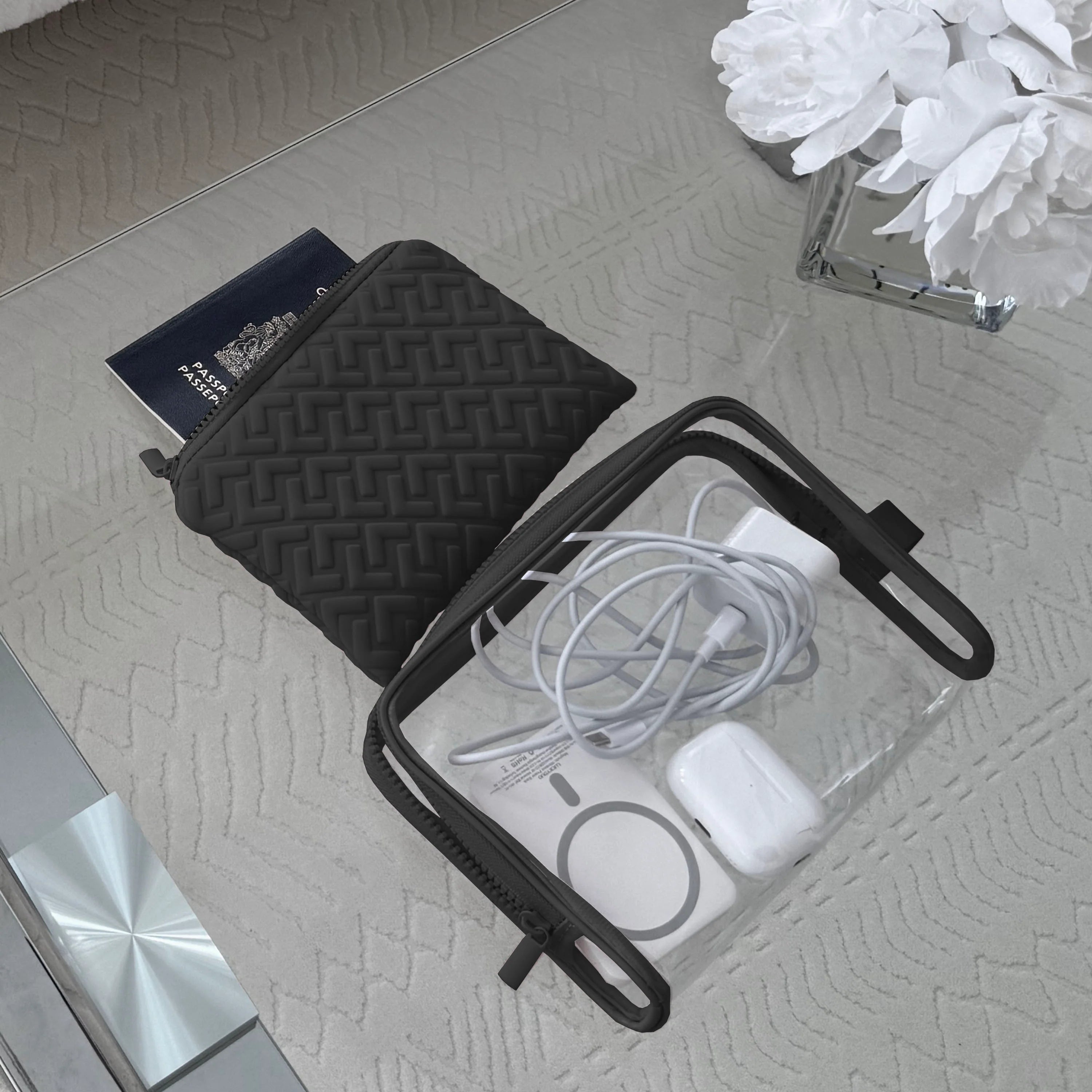 CLEAR POUCH WITH INSERT