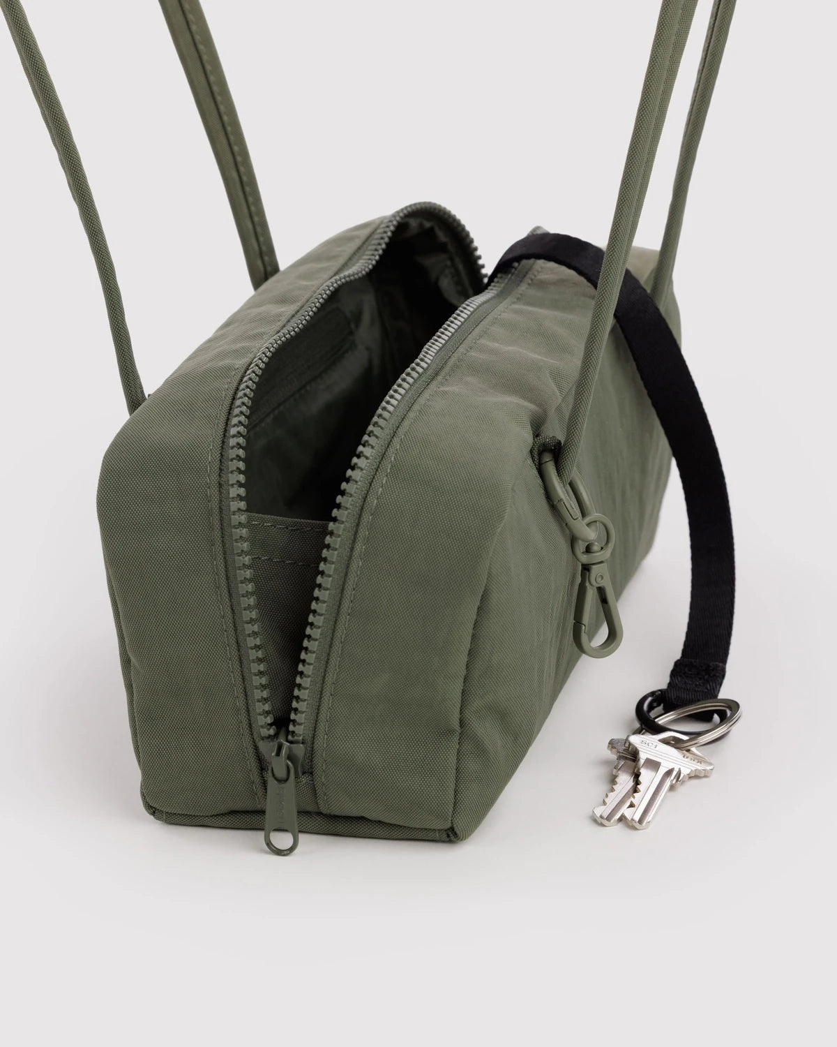 SMALL NYLON BOWLER BAG