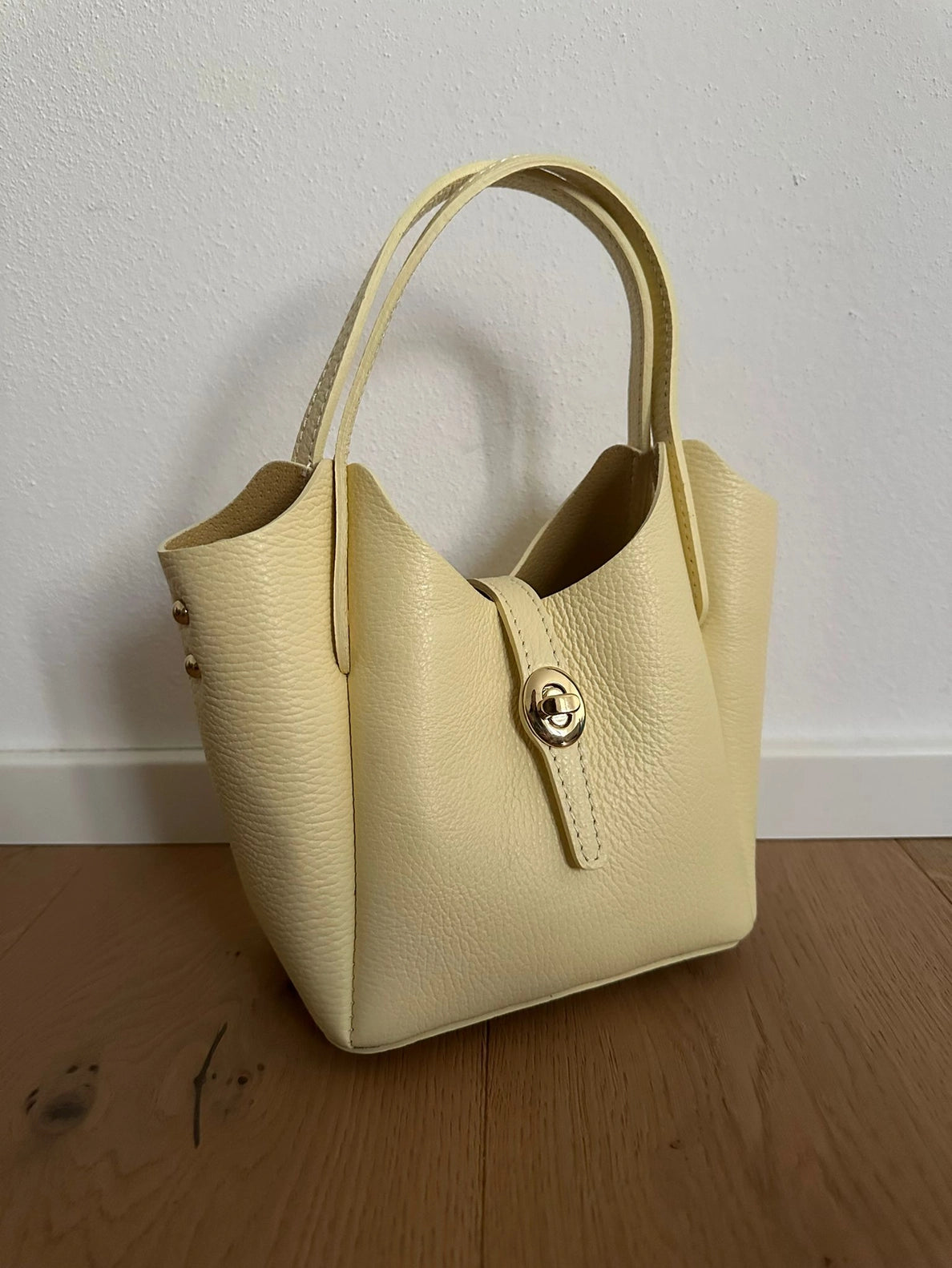 GINEVRA LEATHER TOP HANDLE