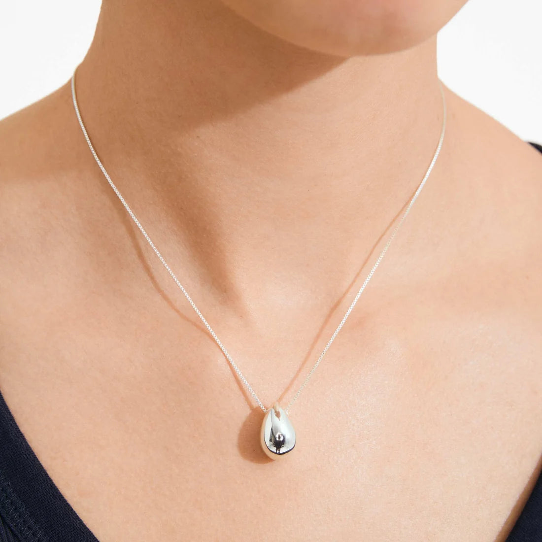 KAISYN PENDANT NECKLACE