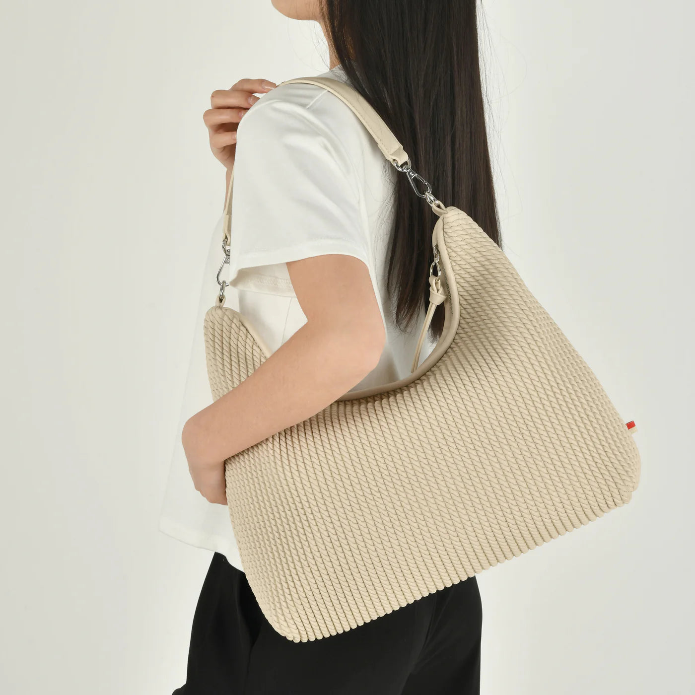 DEMI SHOULDER BAG