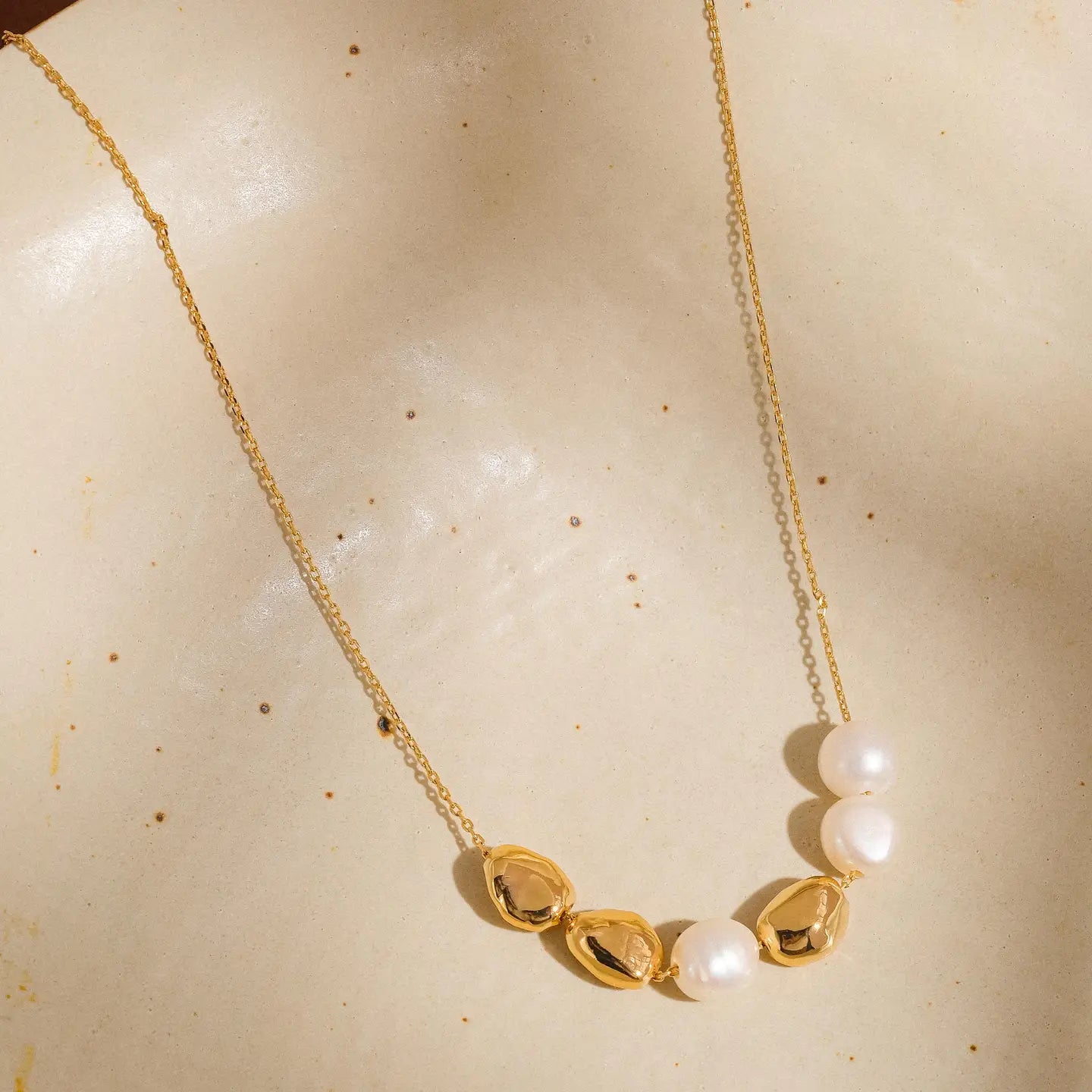 MAUDE PEARL NECKLACE