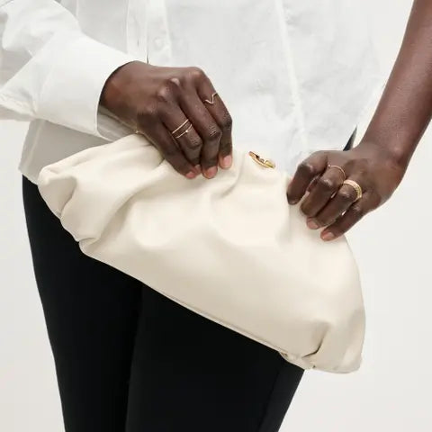 JENNIFER CLUTCH
