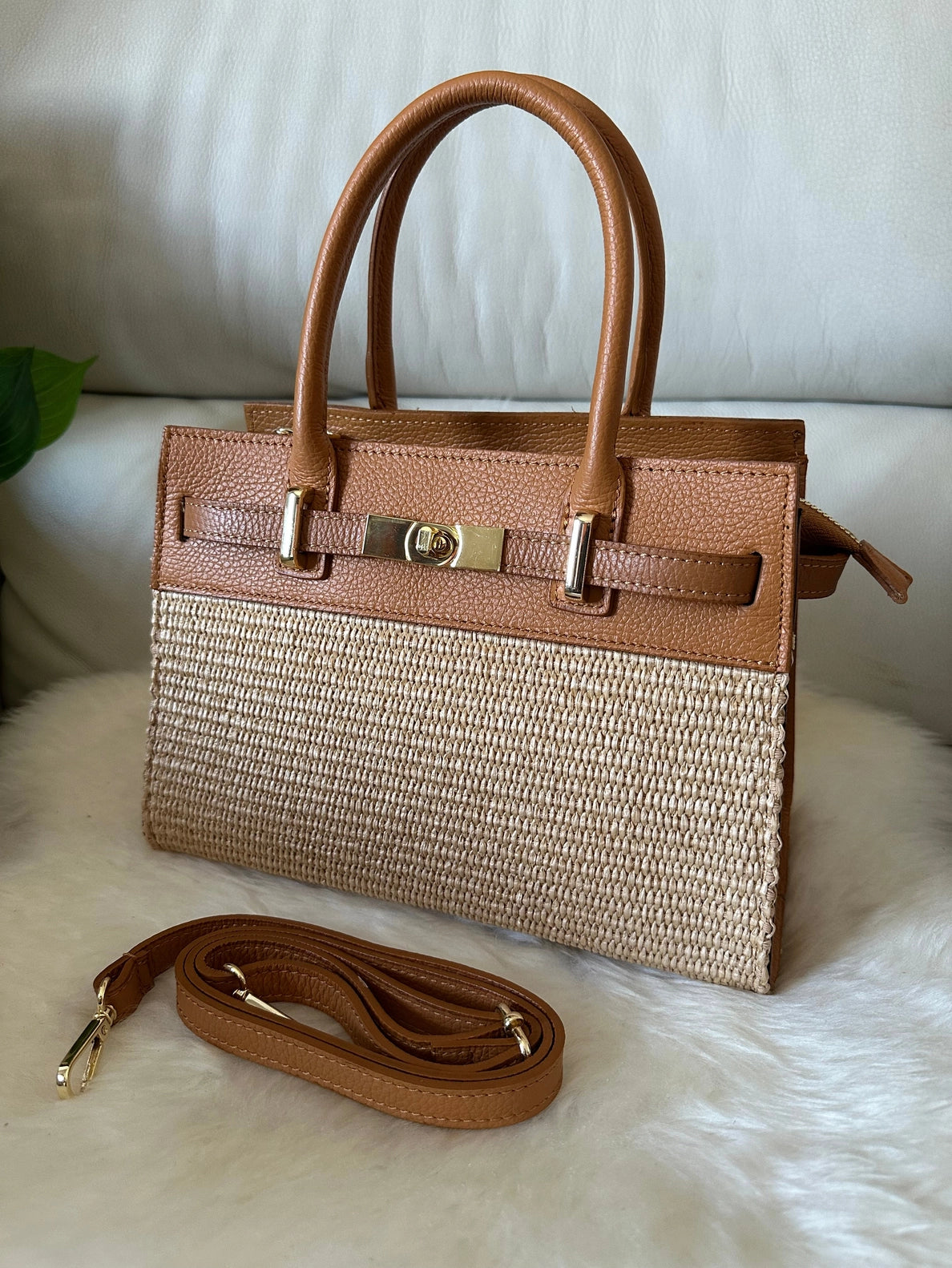 DIANA RAFFIA TOTE