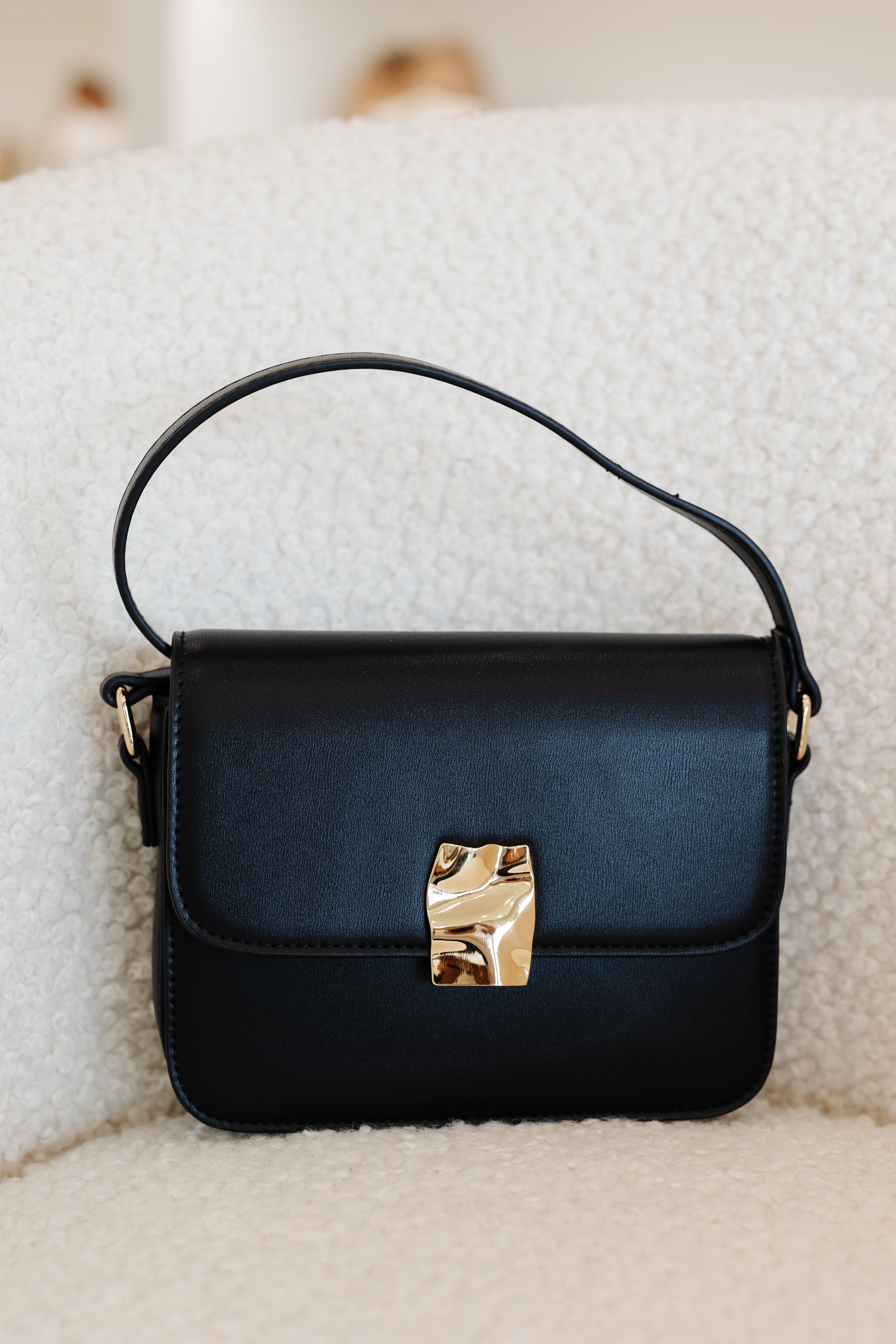 CHELSEA CROSSBODY BAG