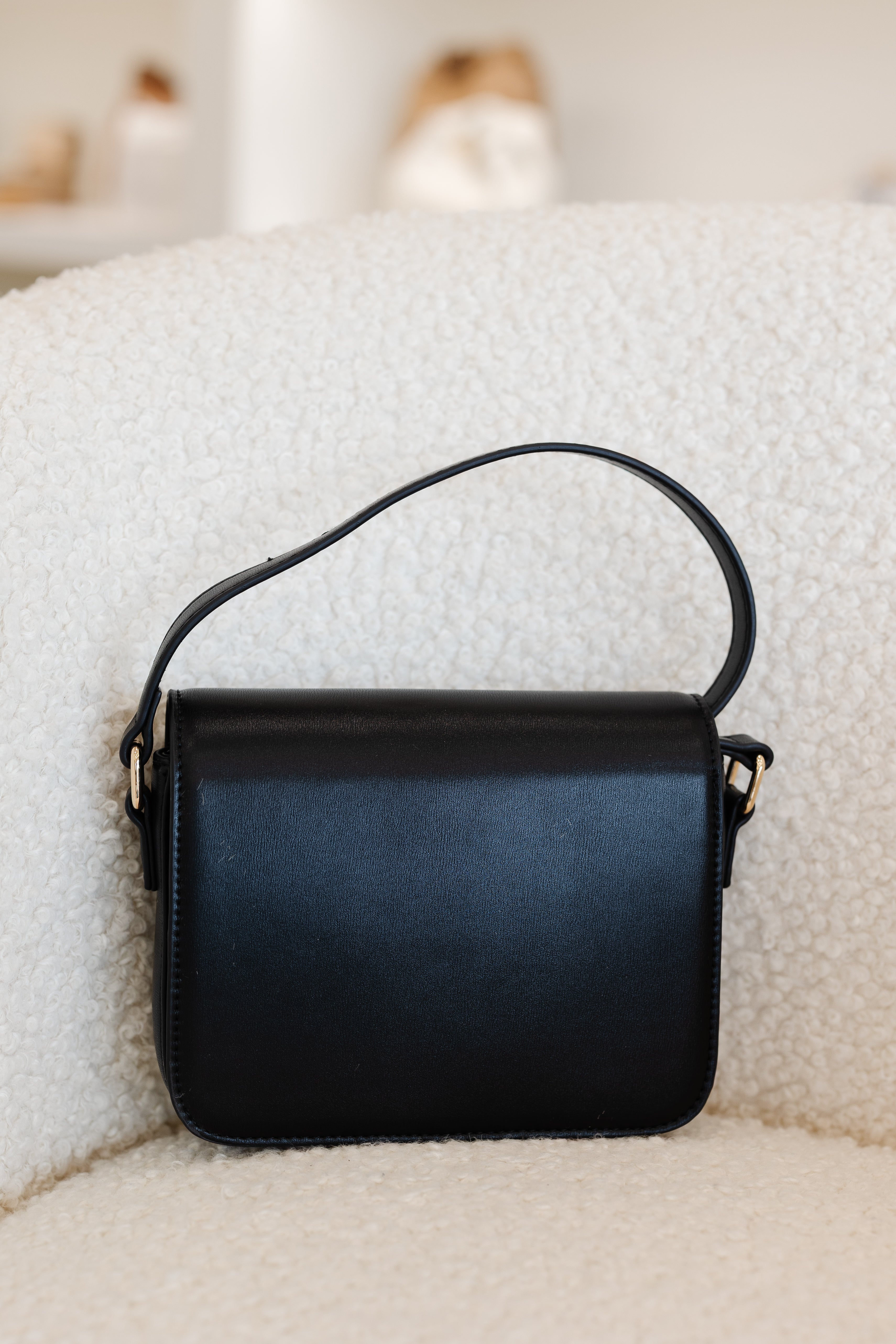 CHELSEA CROSSBODY BAG