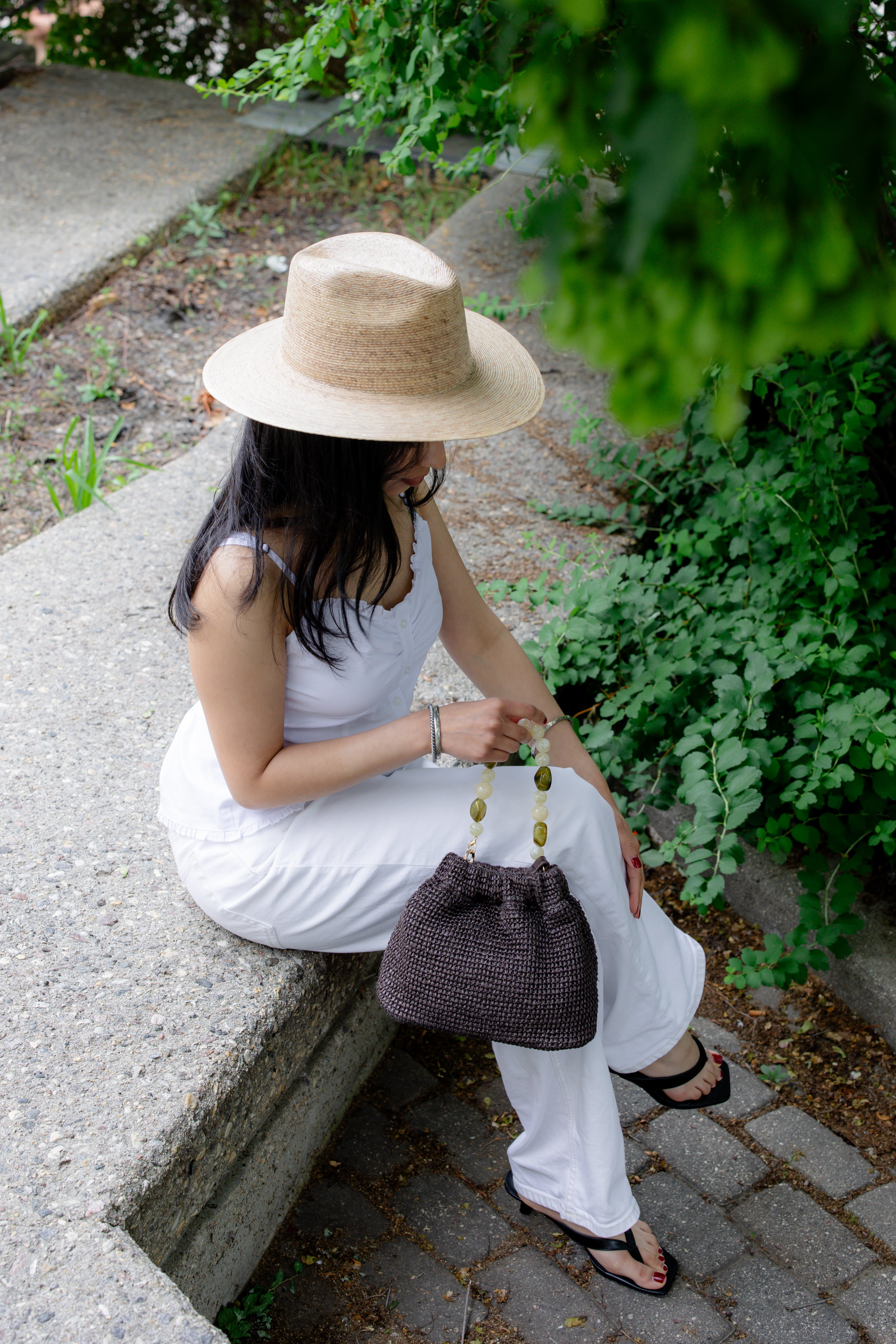 EMERY POUCH