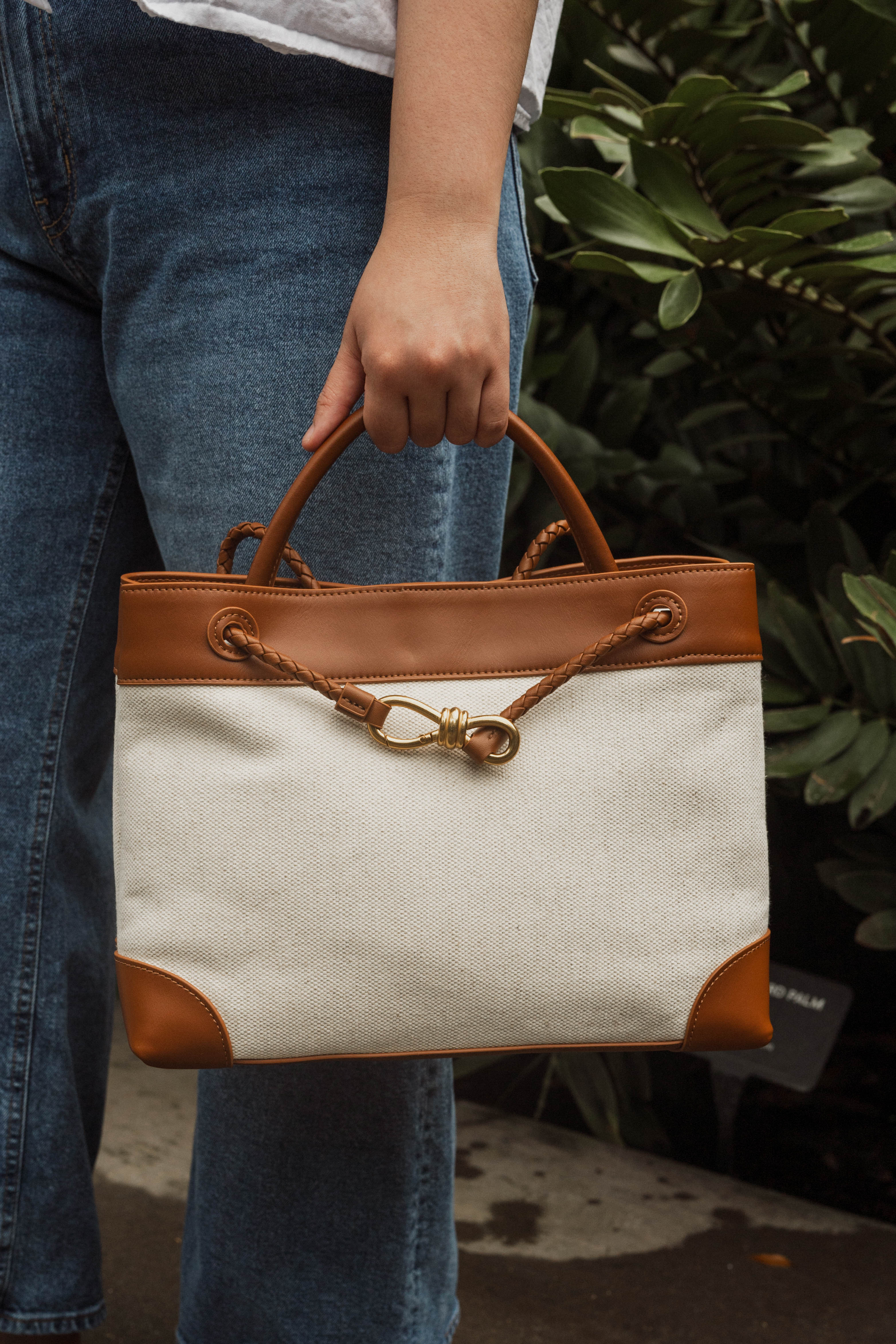 DEANA CANVAS TOTE