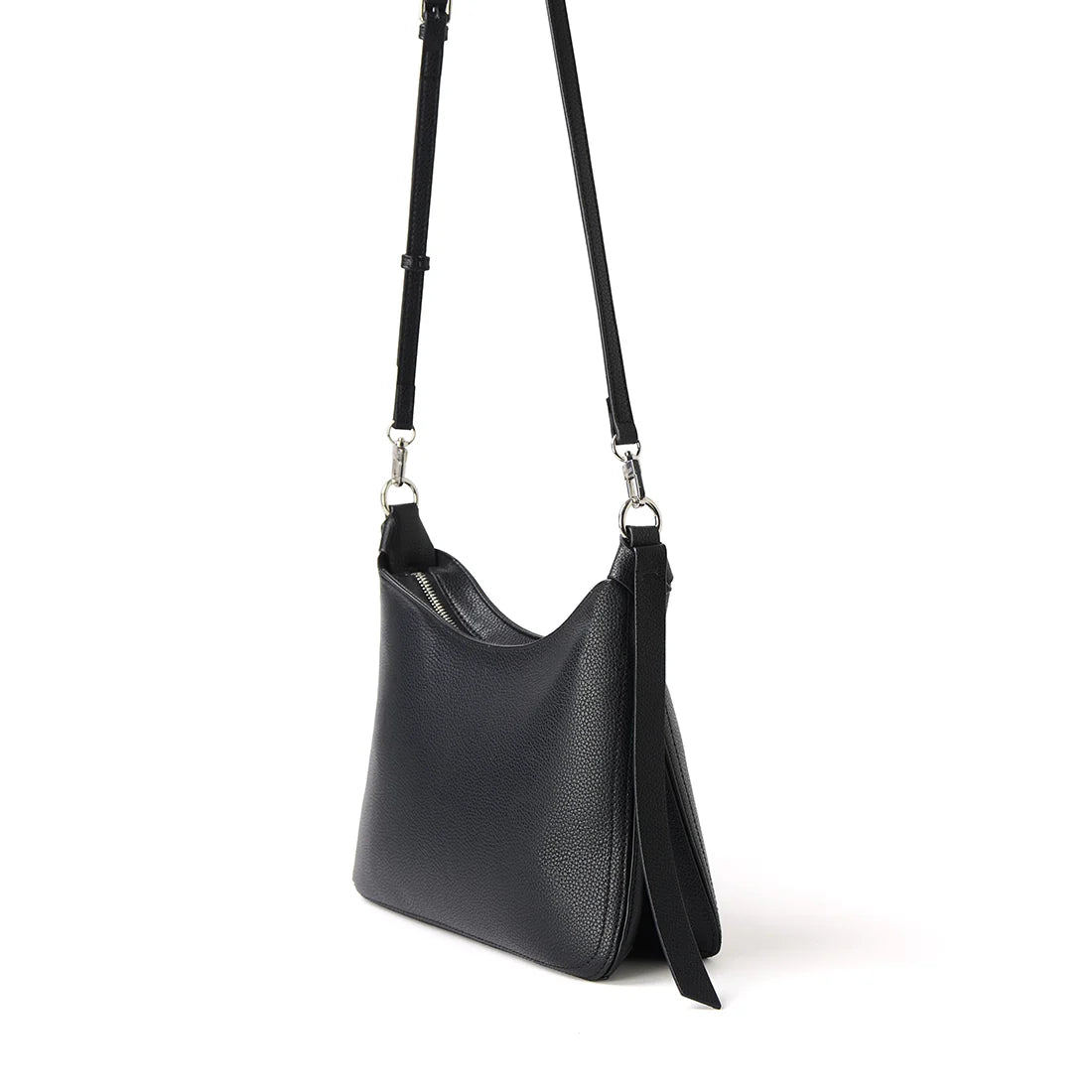 LEONIE SHOULDER BAG