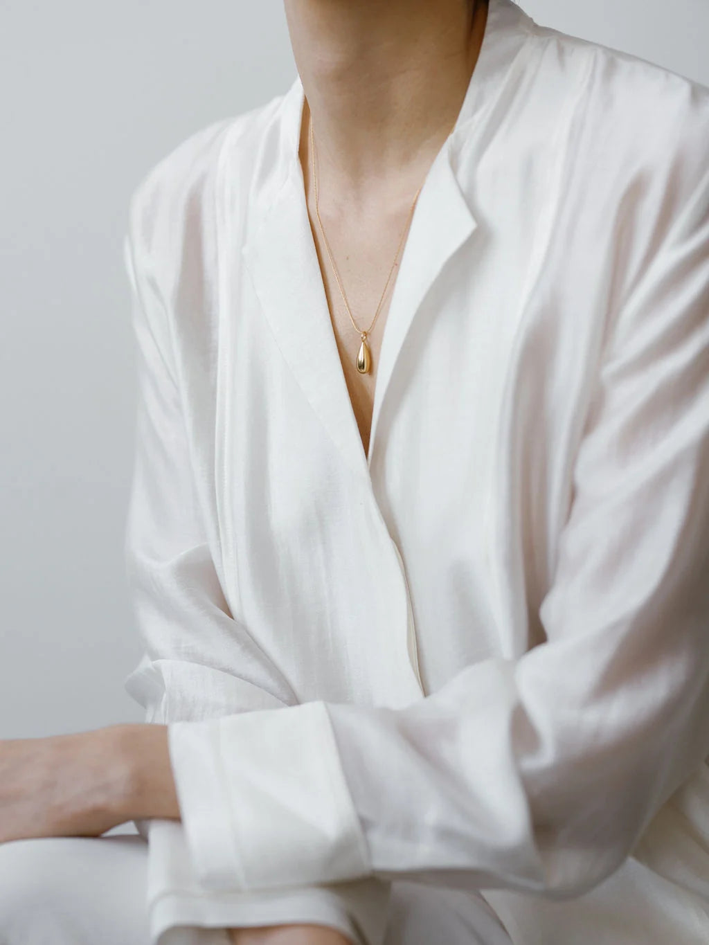 EMILIA NECKLACE