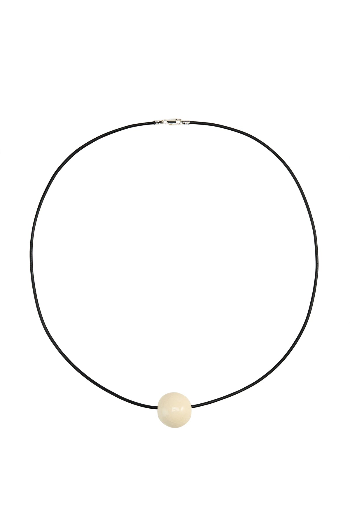 LOTER NECKLACE