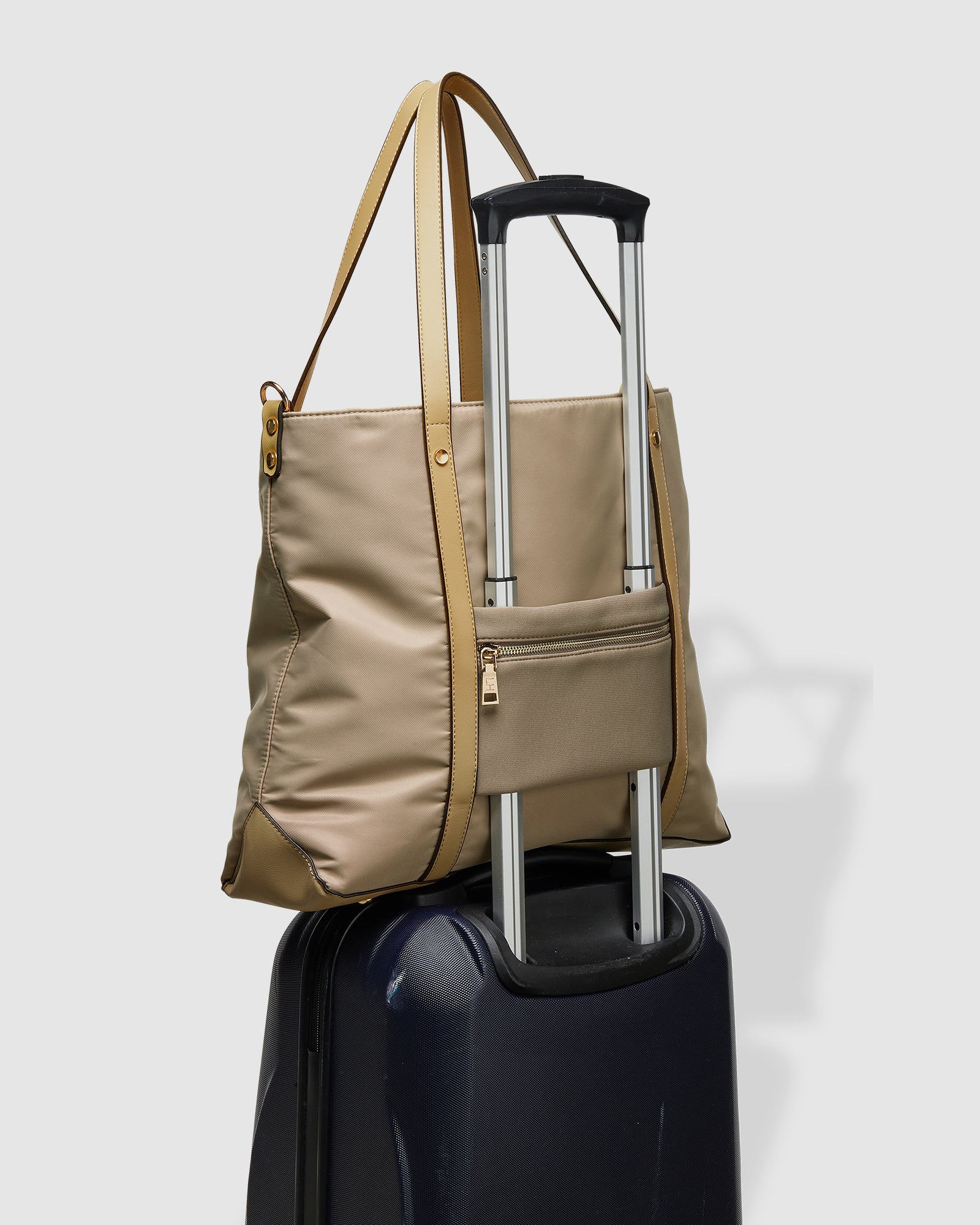 NORA TRAVEL TOTE