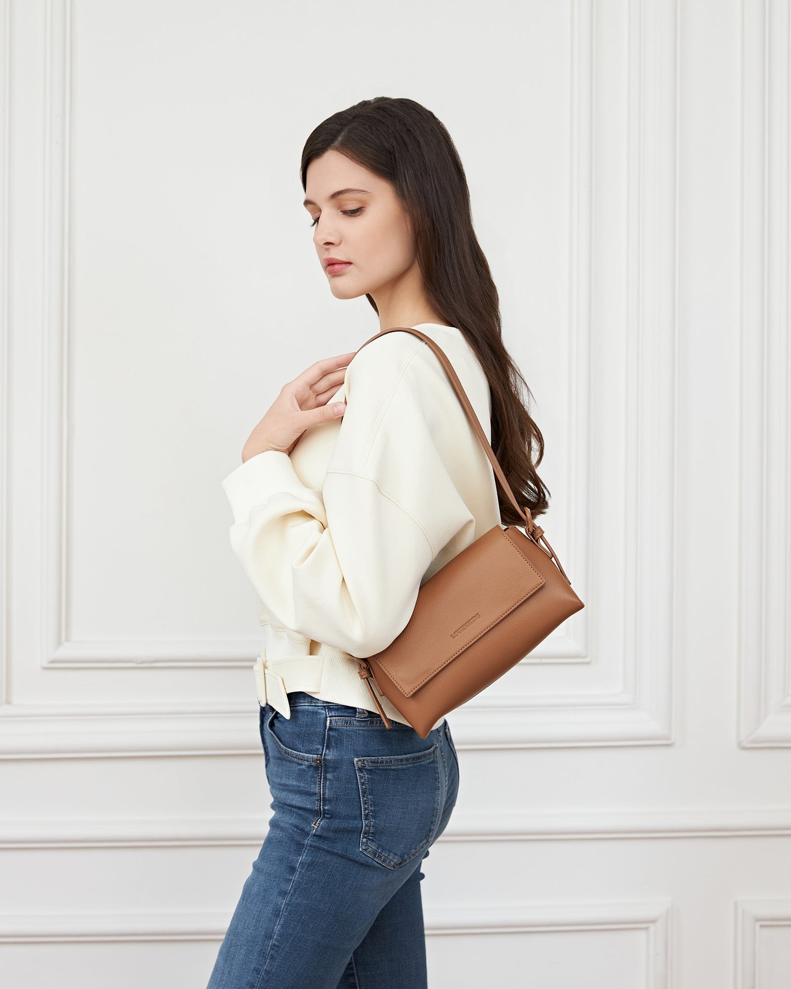 SOPHIA CROSSBODY