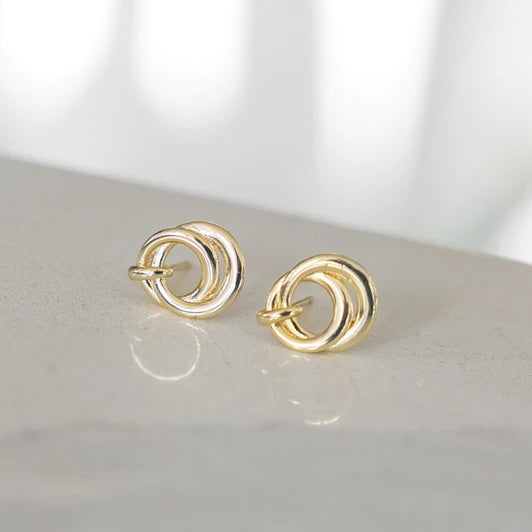 UNITY STUDS