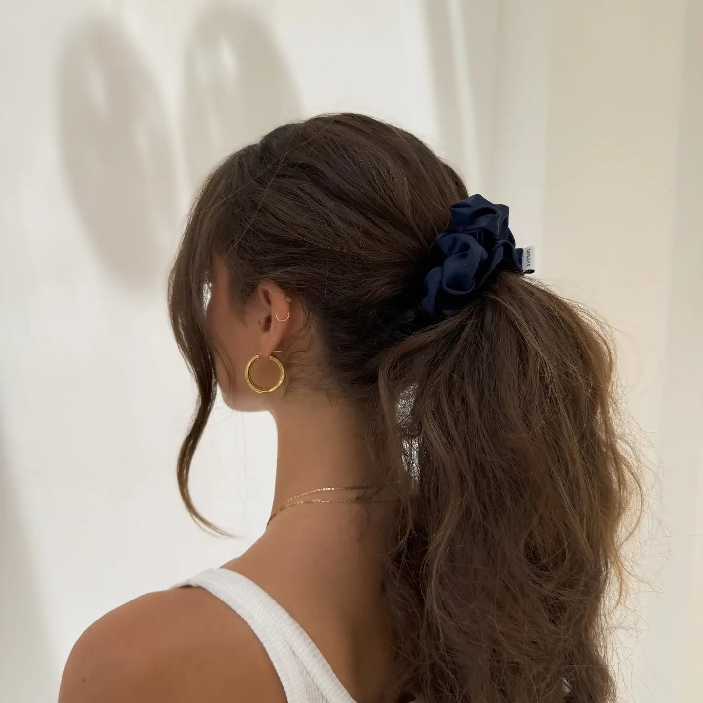 SILK SCRUNCHIE