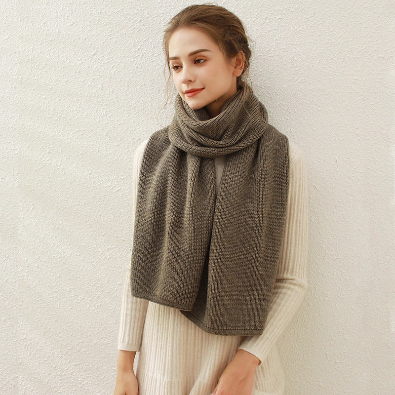SIMPLE KNIT SCARF