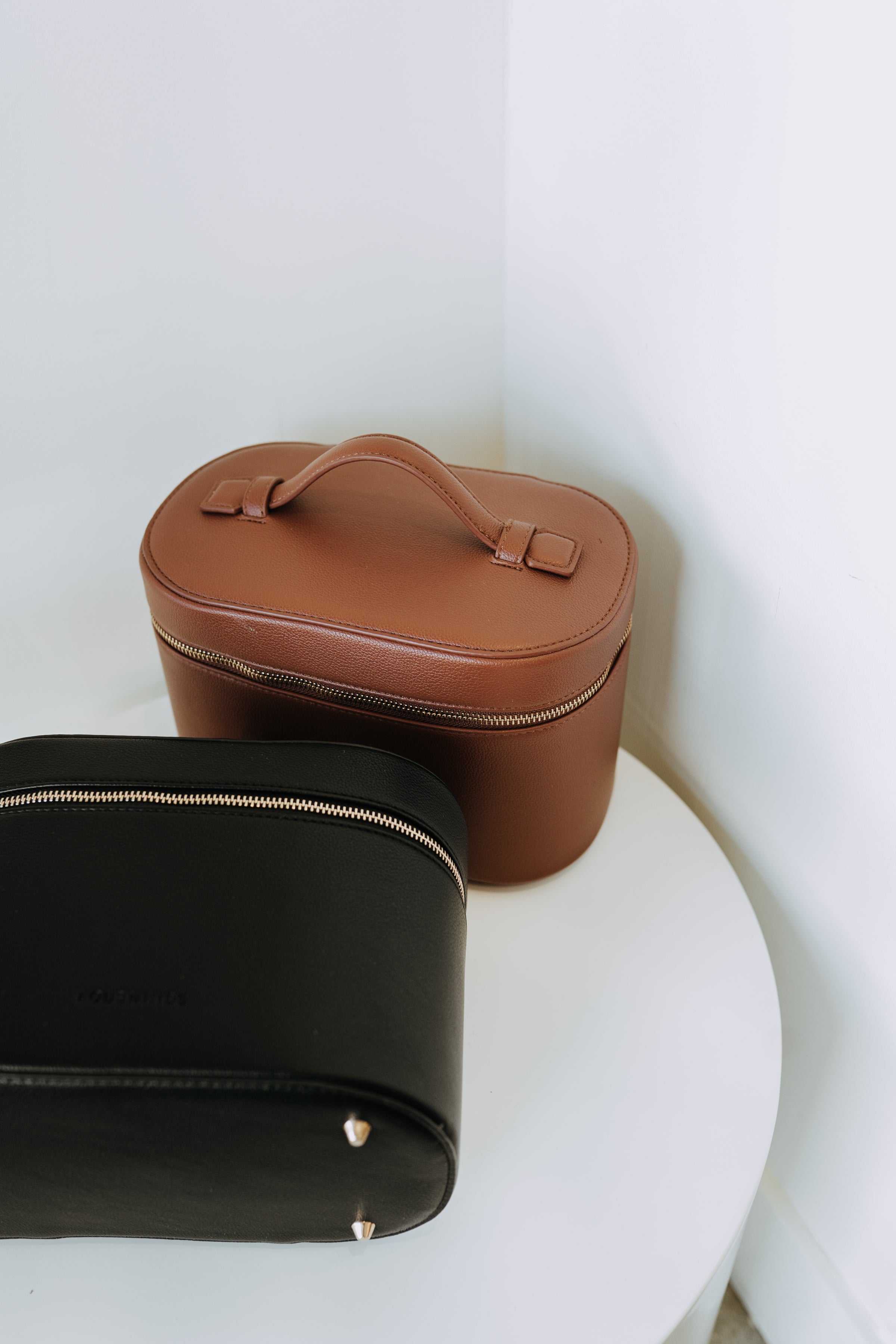 JULIETTE VANITY CASE