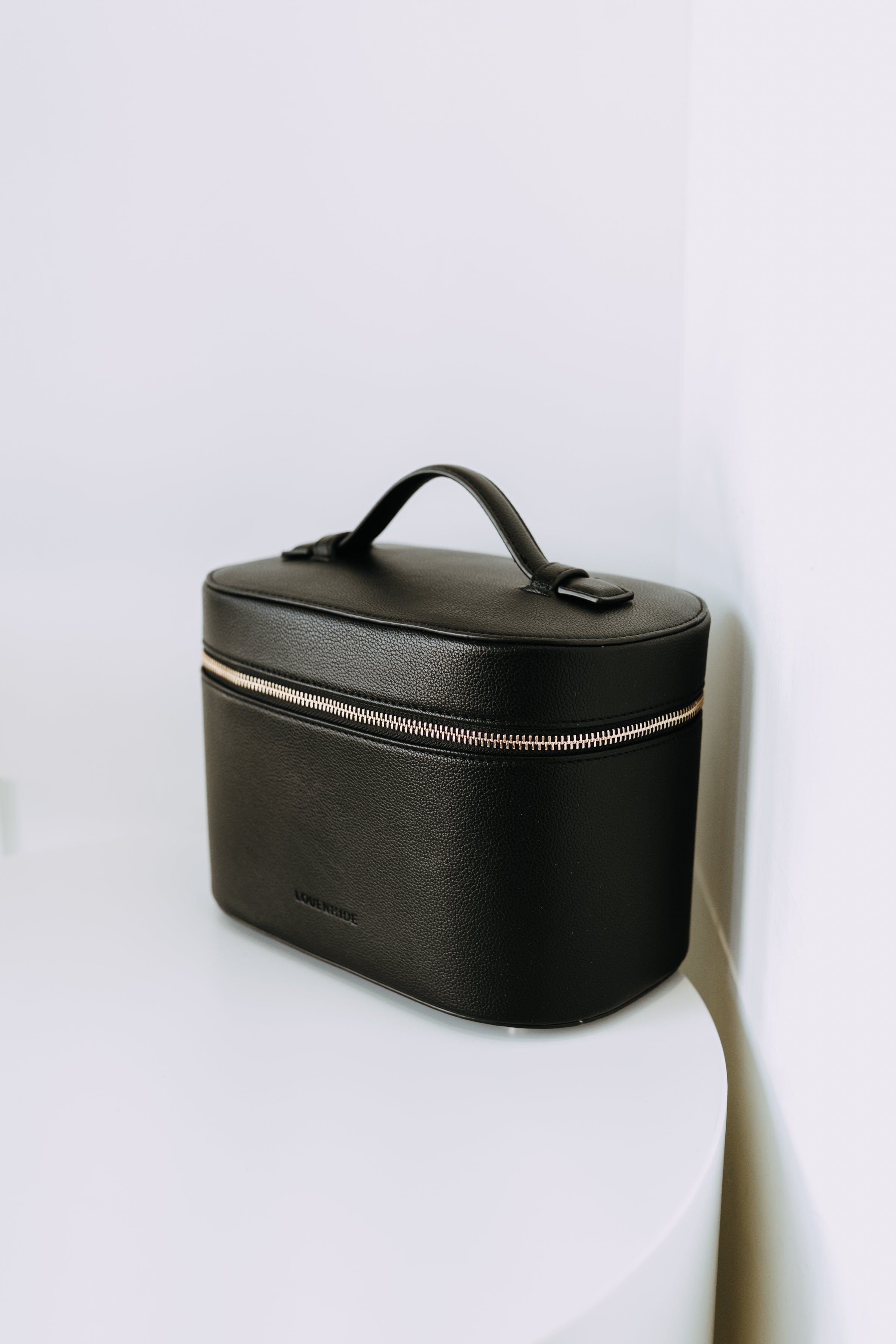 JULIETTE VANITY CASE