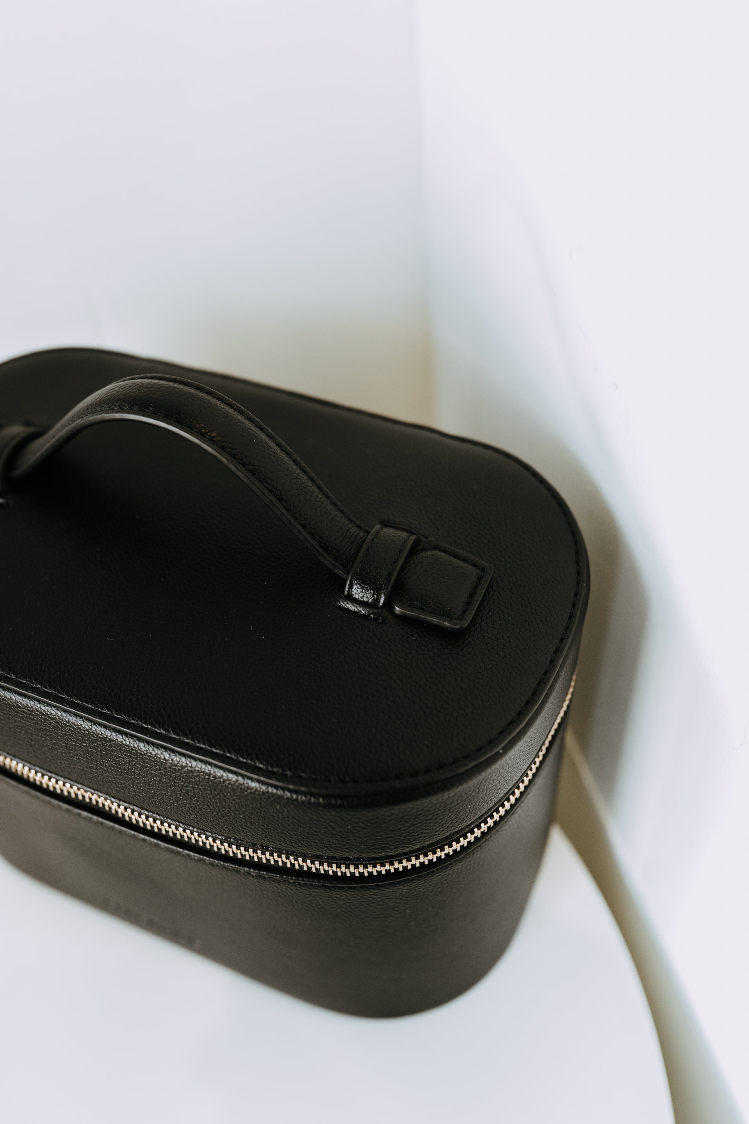 JULIETTE VANITY CASE