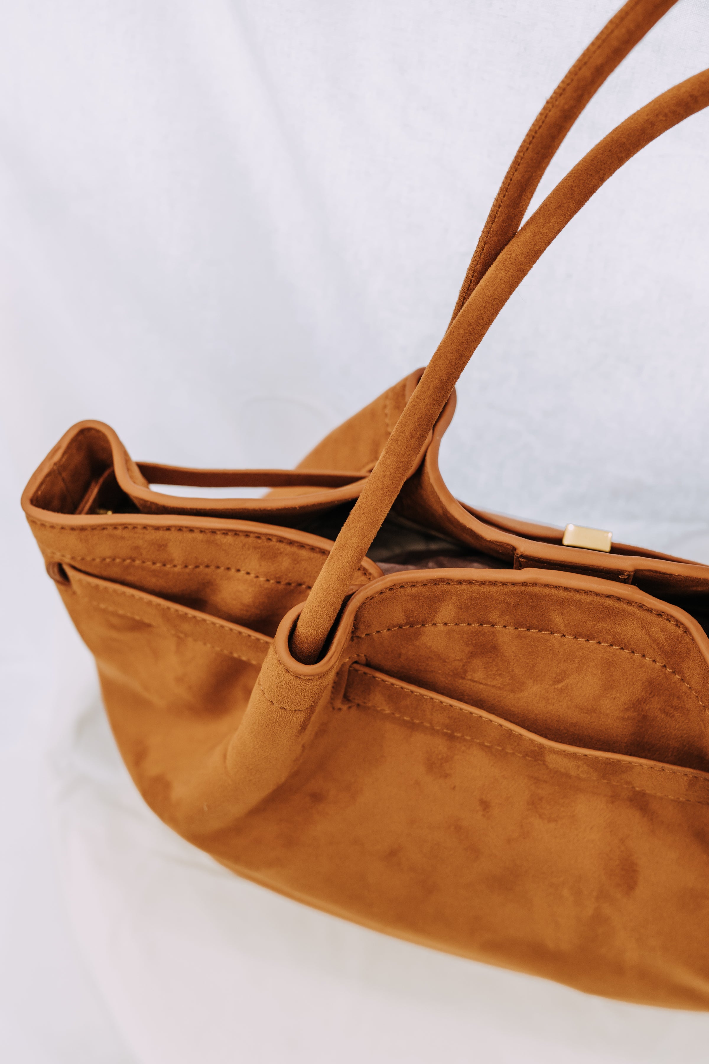 TAYLOR SUEDE TOTE