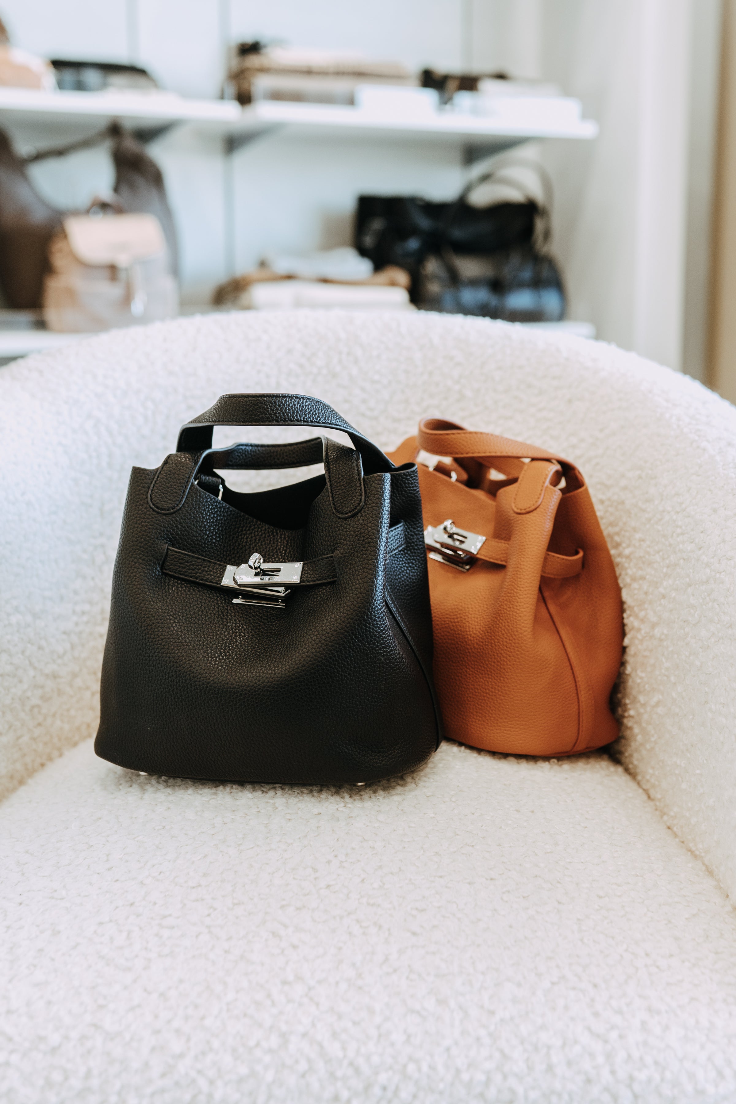 PORCHA TOP HANDLE BAG