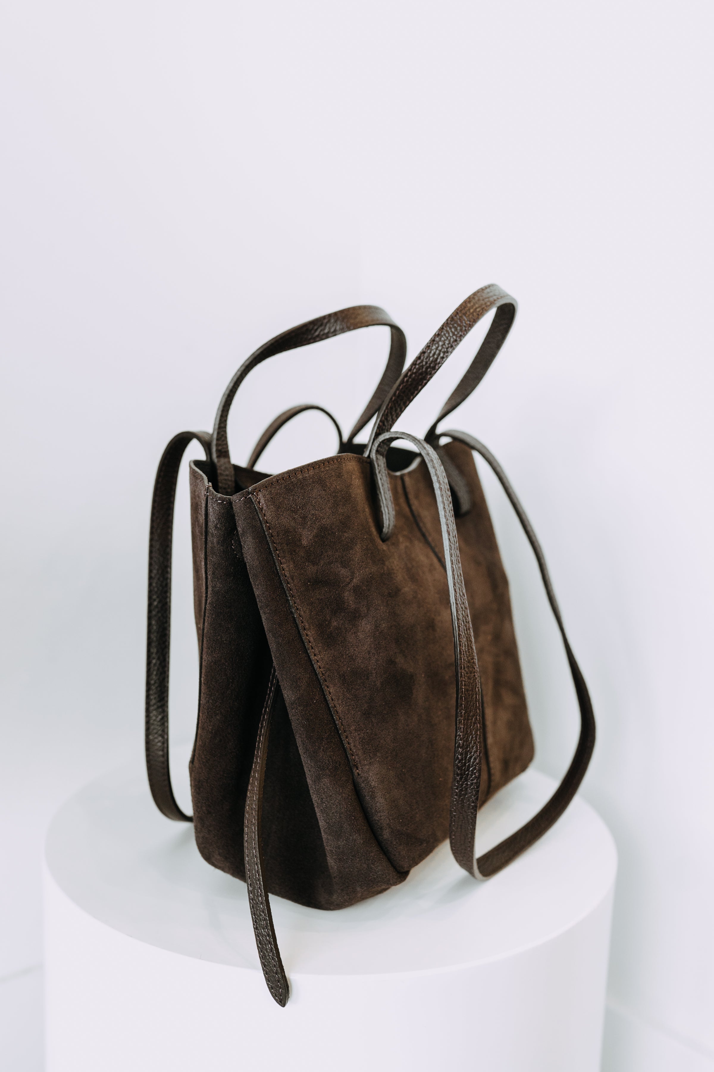 DAFFI SUEDE TOTE