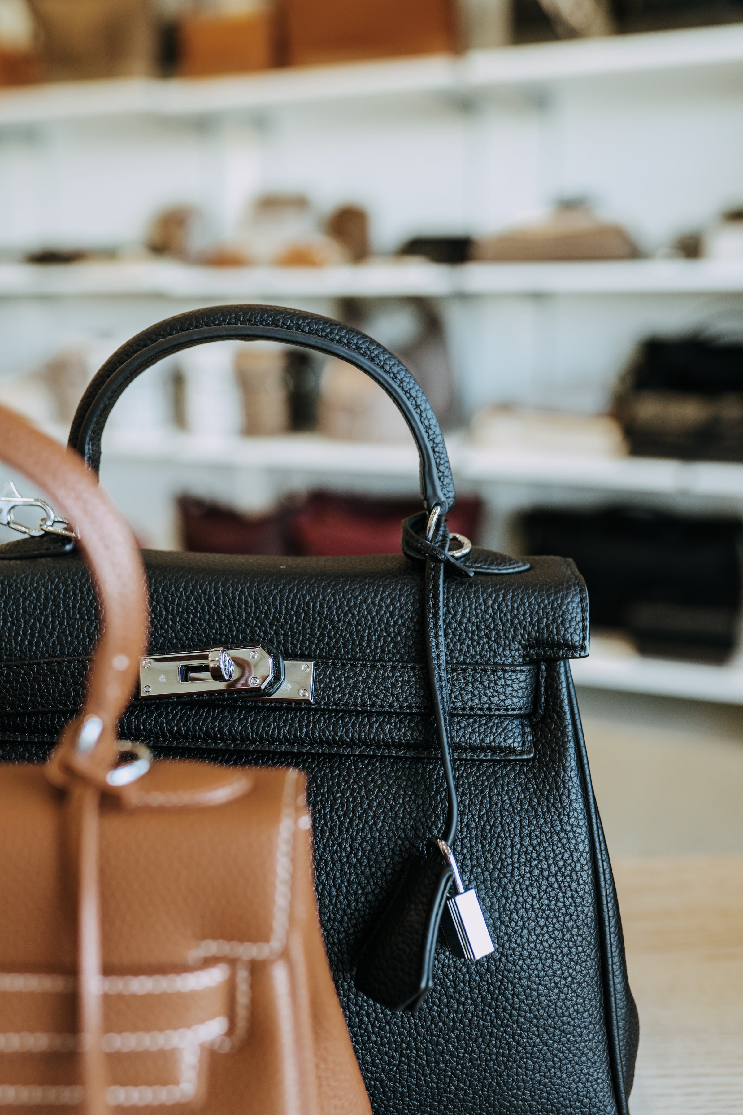 LATTE TOP HANDLE BAG