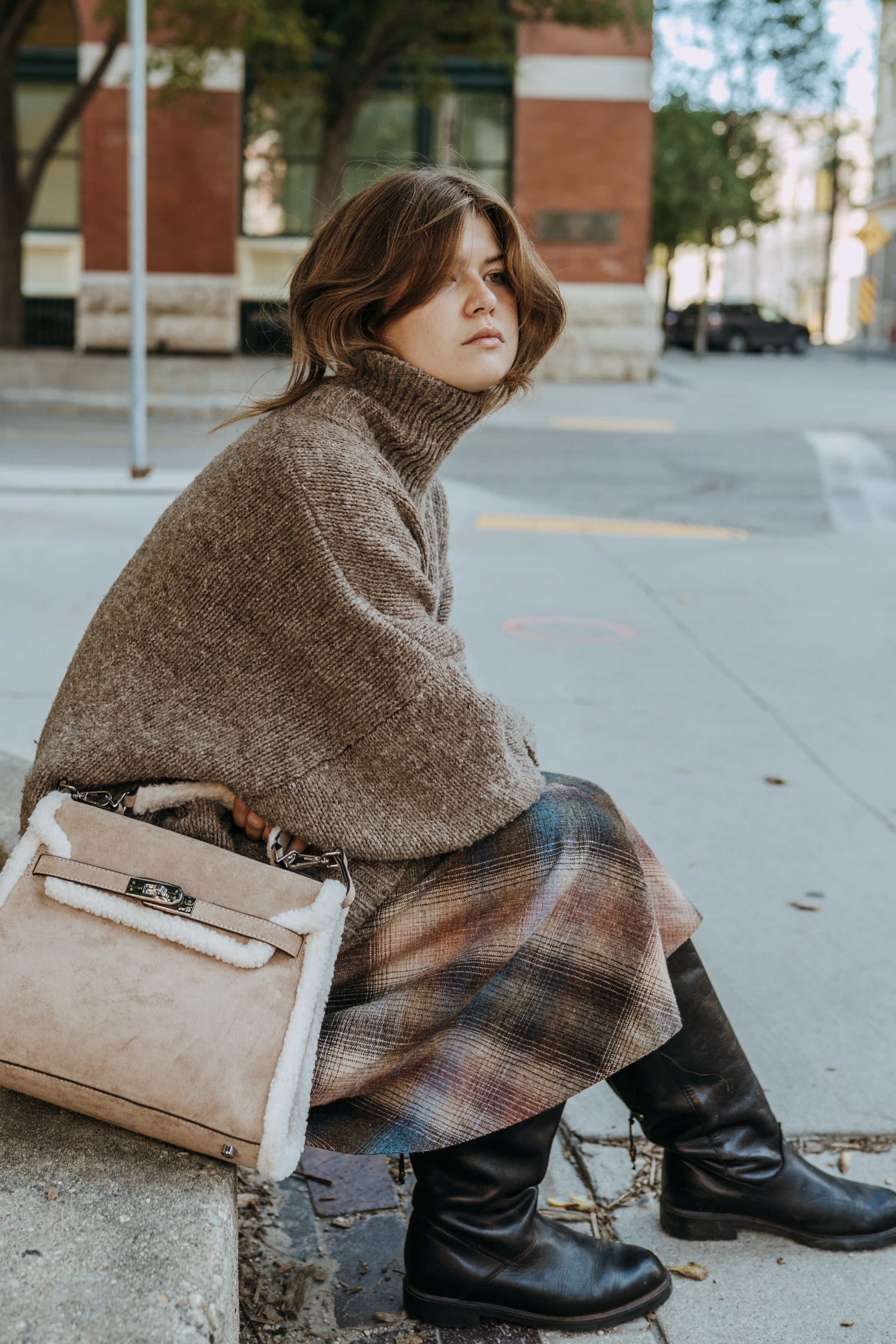 SABLE TOP HANDLE BAG