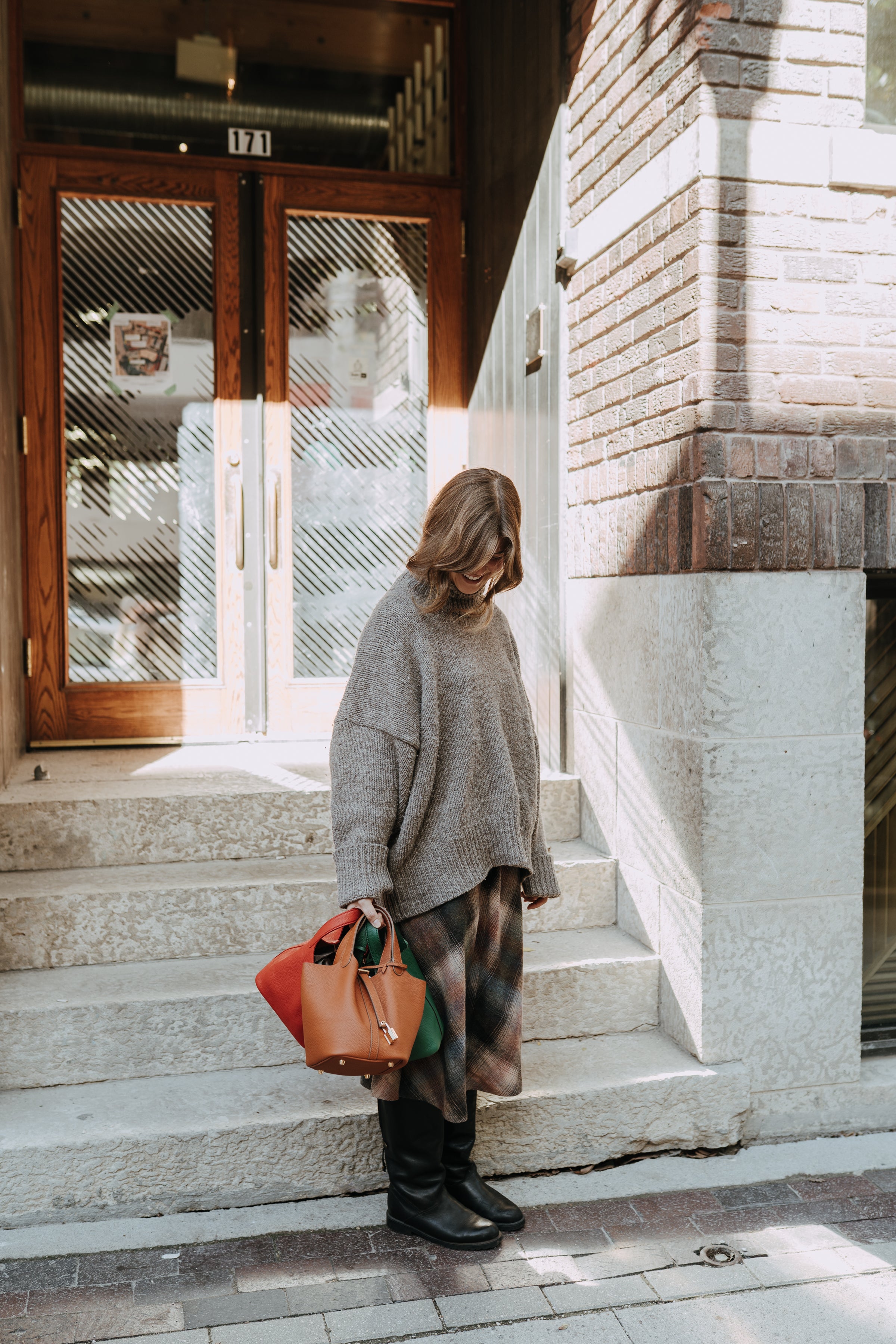 LIANE TOP HANDLE BAG