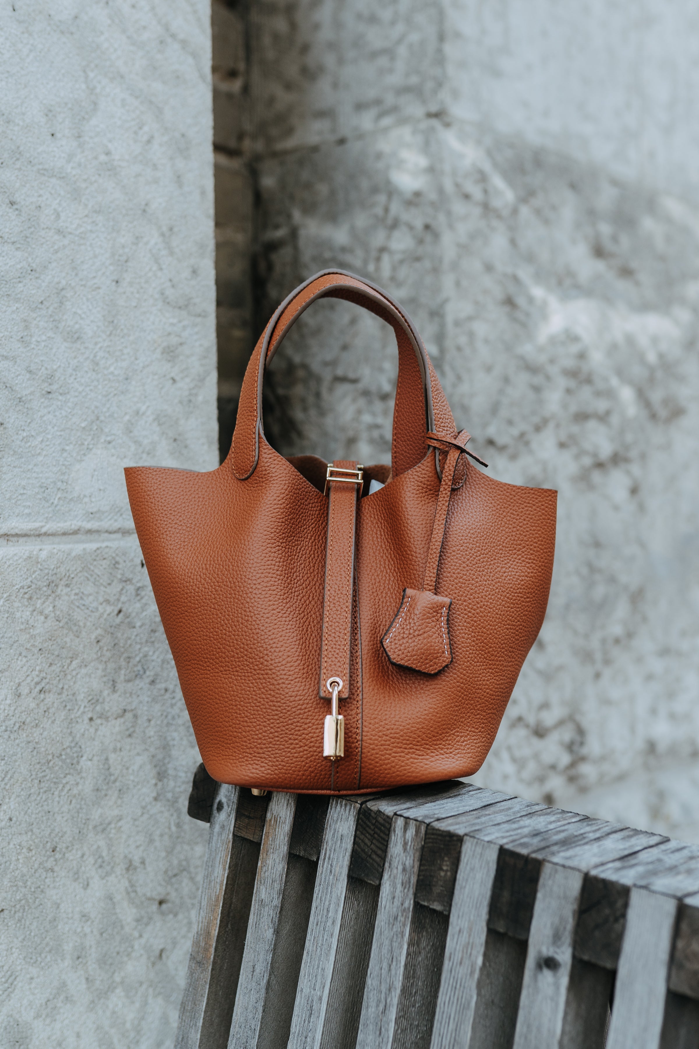 LIANE TOP HANDLE BAG