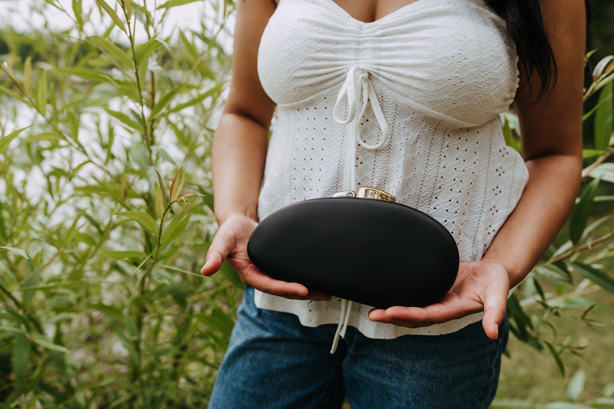 TWO TONE CLUTCH