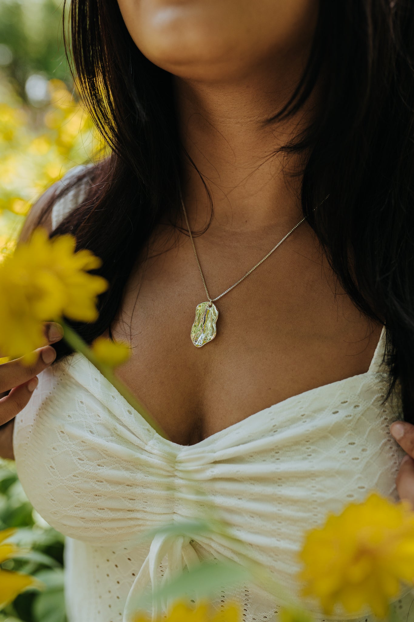 ECLIPSE NECKLACE
