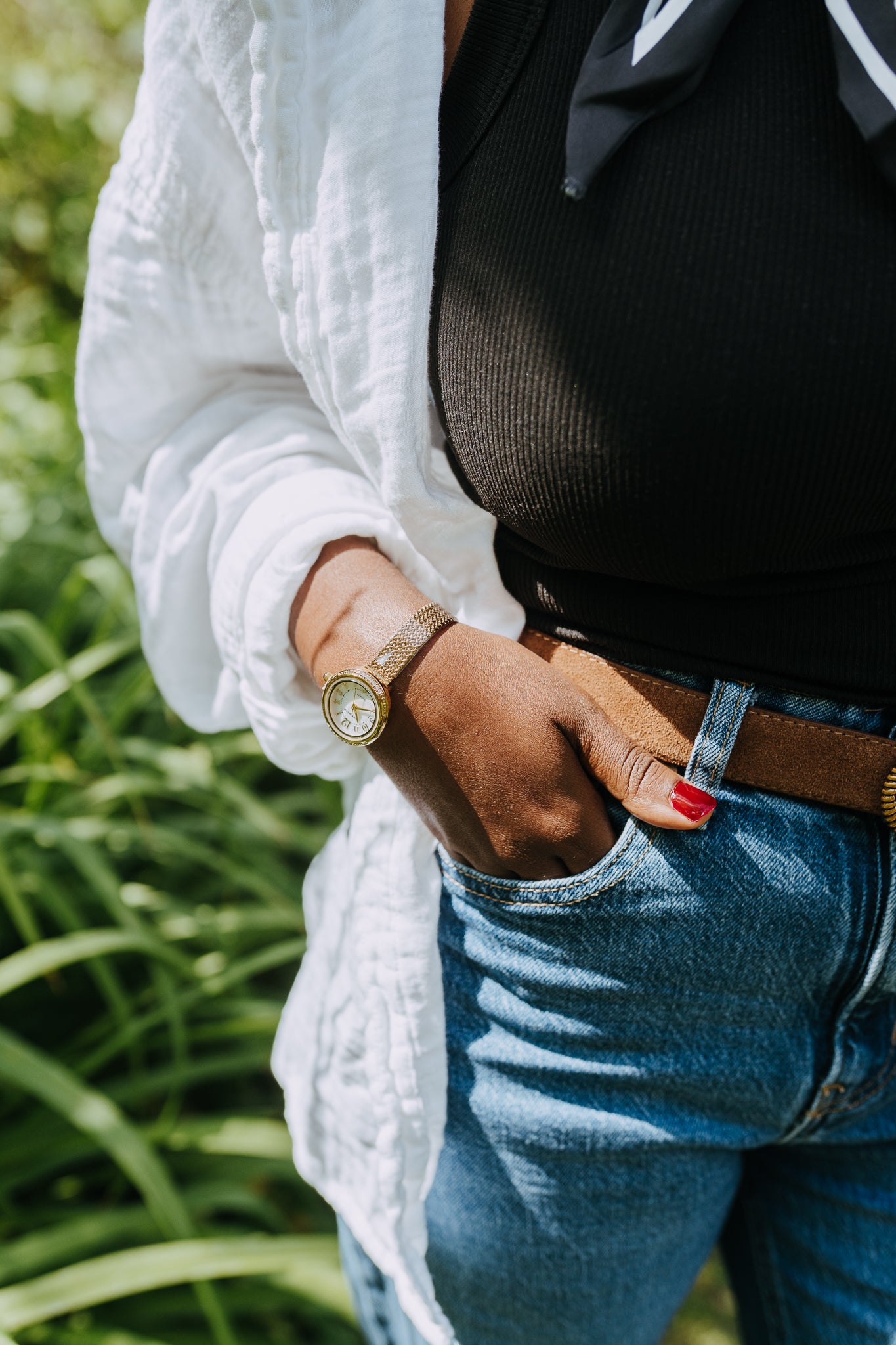 OVAL QUARTZ WATCH