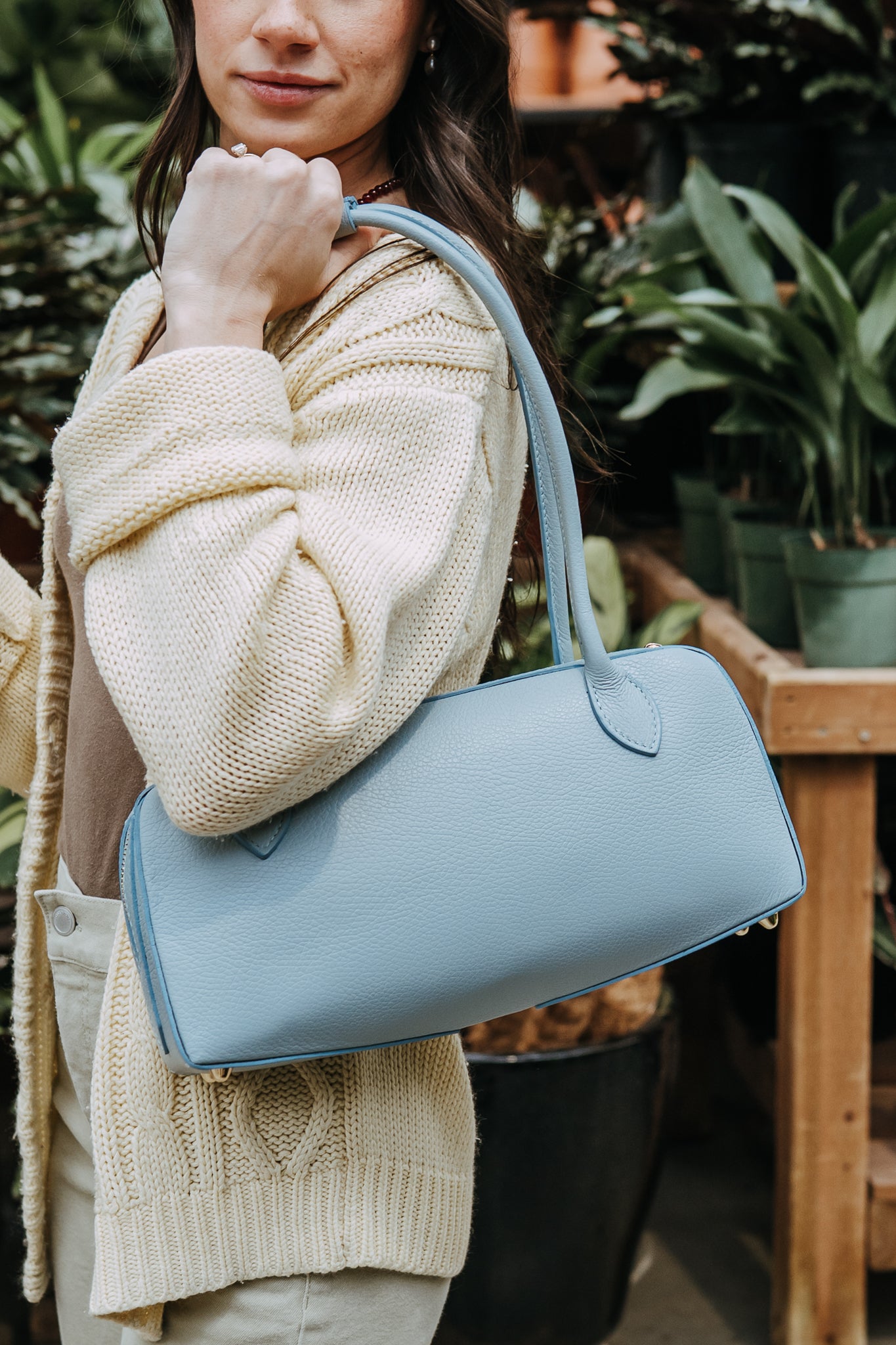 ASTORIA SHOULDER BAG