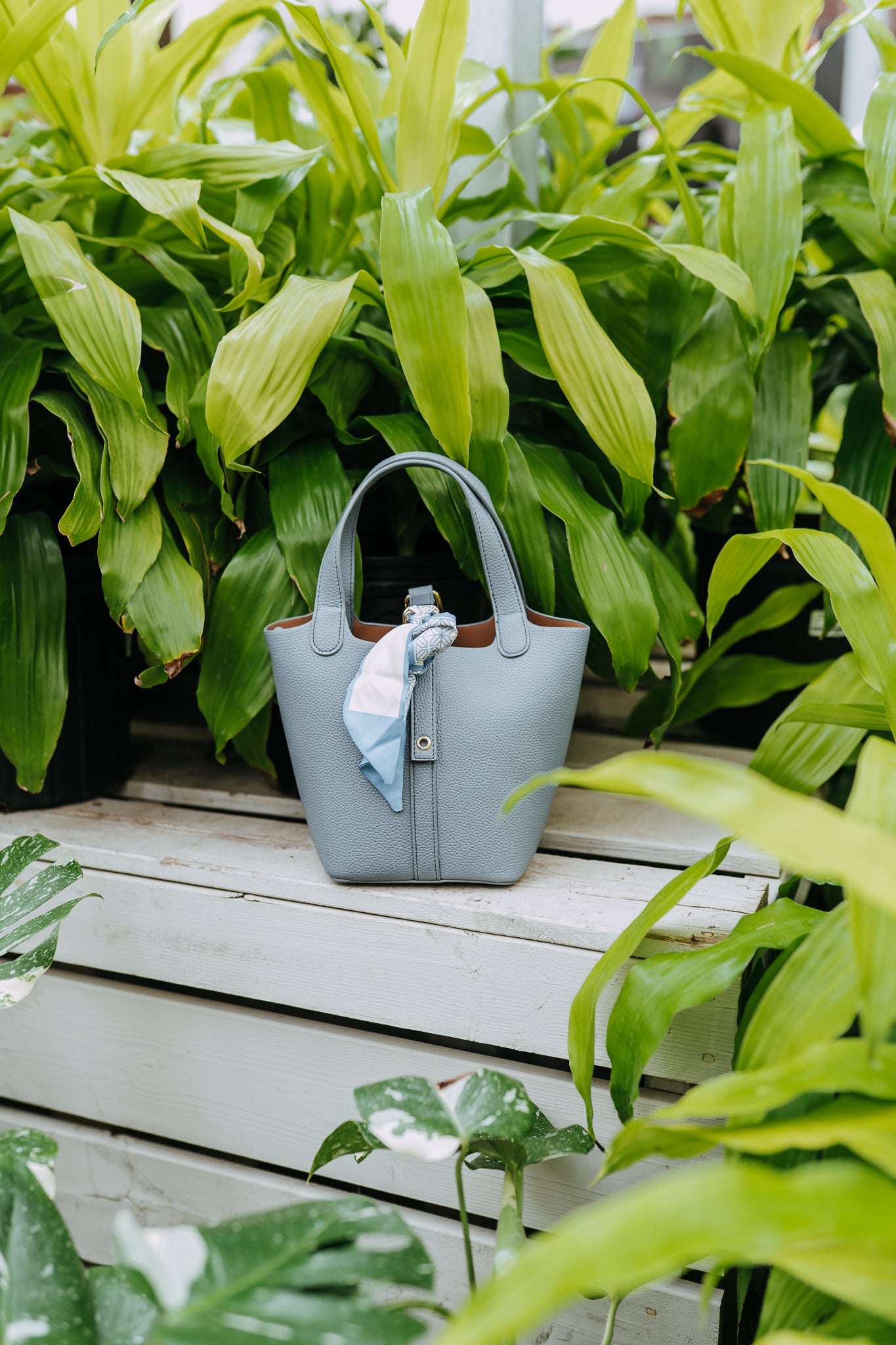 WISTERIA TOP HANDLE BAG