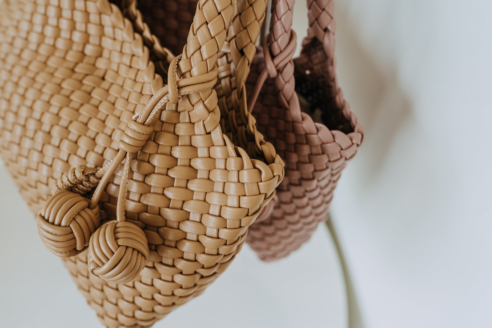 ROSETTE TOTE