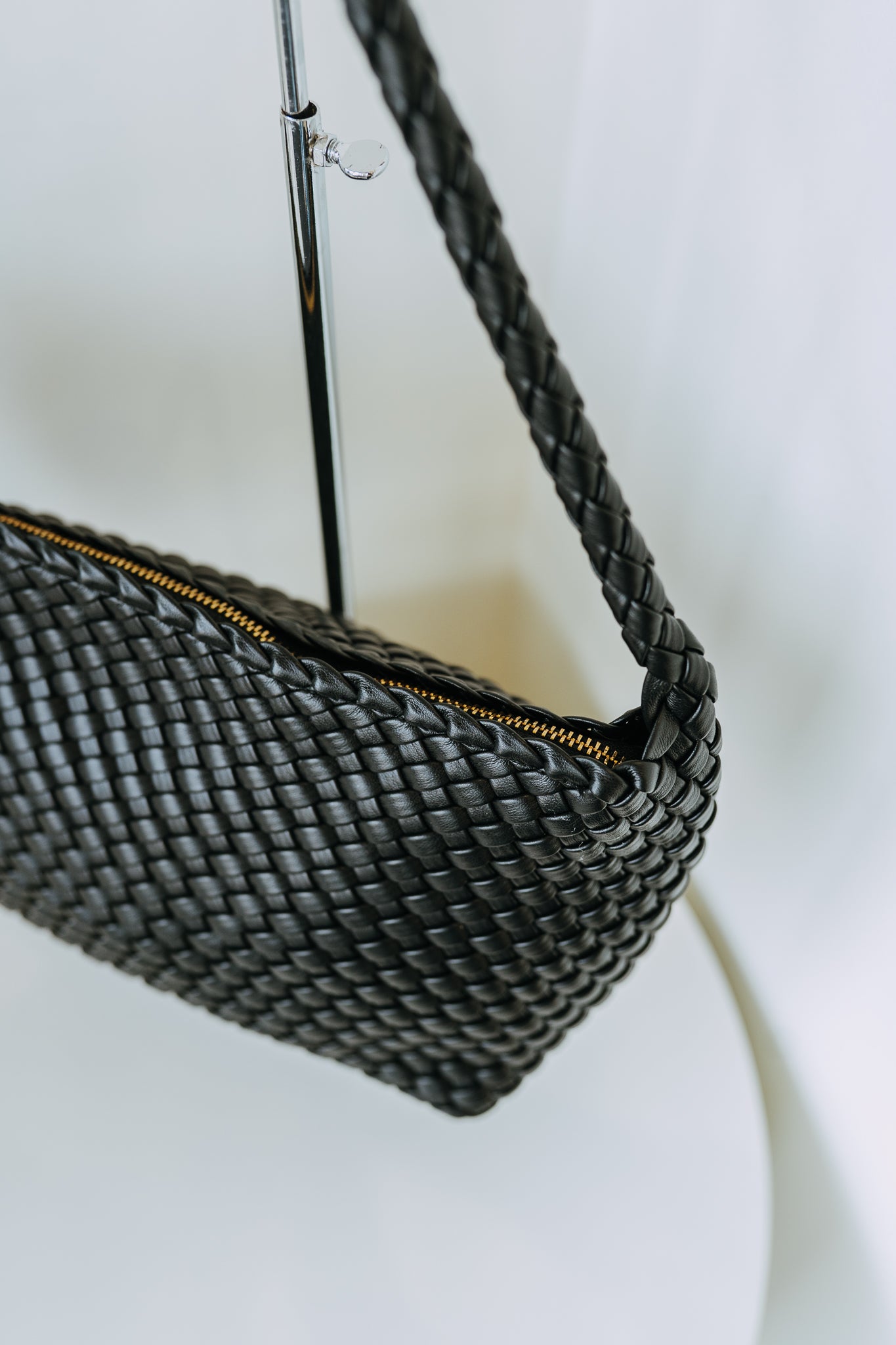 SOHO WOVEN BAG