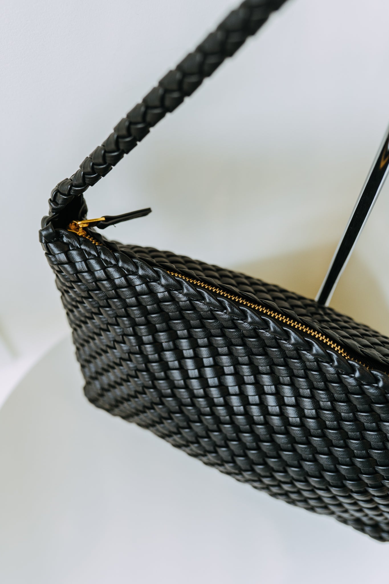 SOHO WOVEN BAG