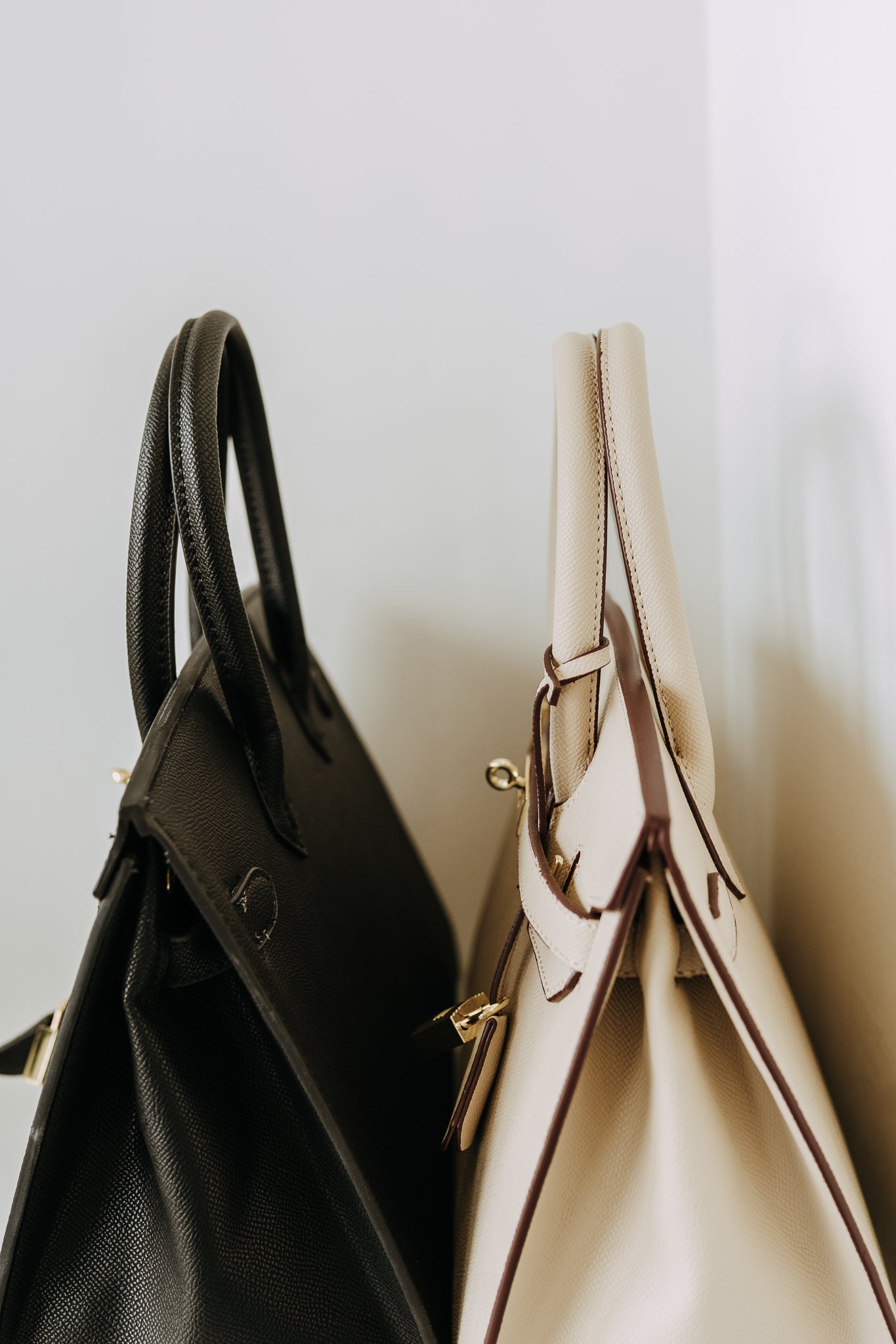 UPTOWN CARRY TOTE