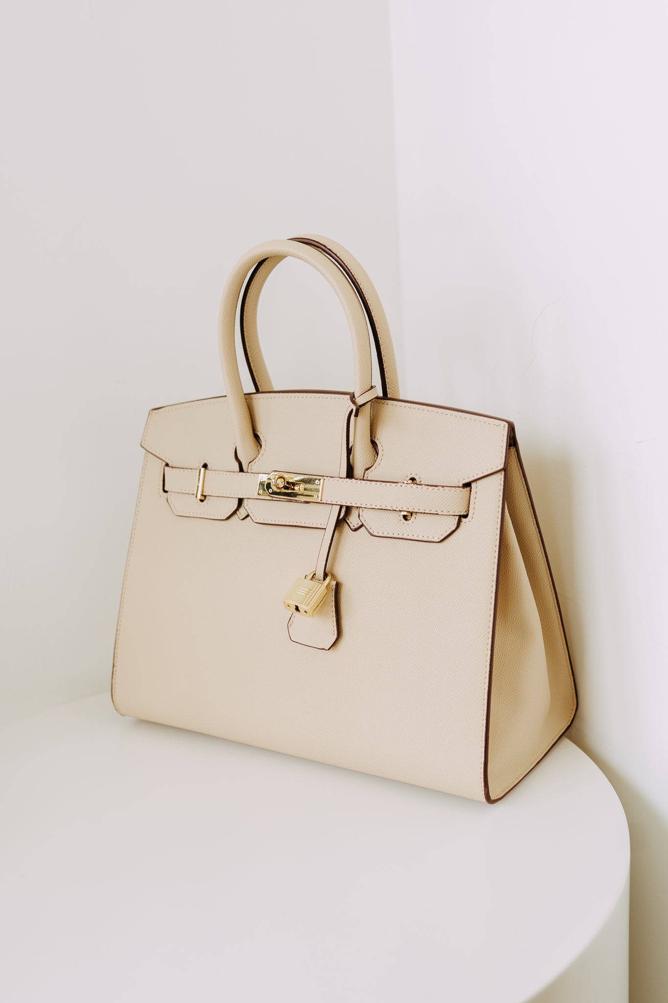 UPTOWN CARRY TOTE