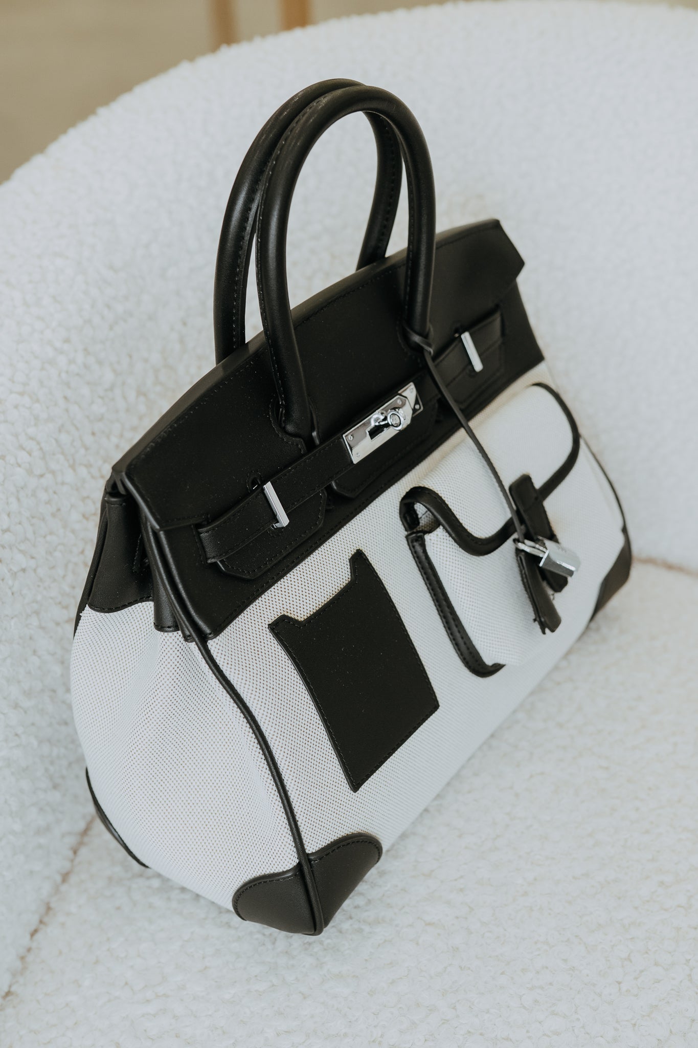 HARBOUR CARRYALL
