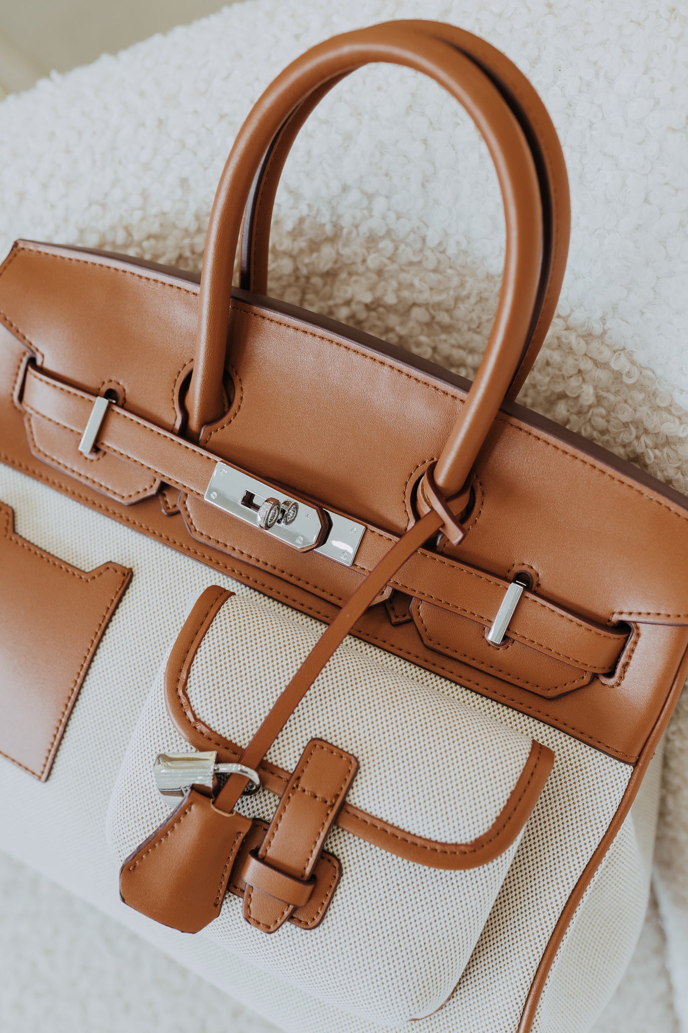 HARBOUR CARRYALL